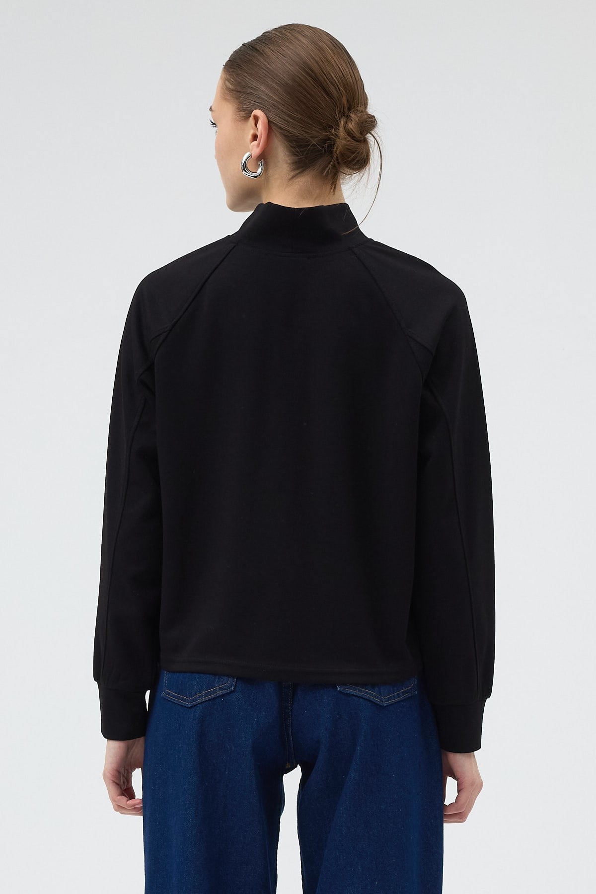 Siyah Dik Yaka Reglan Kol Kadın Sweat 8252A