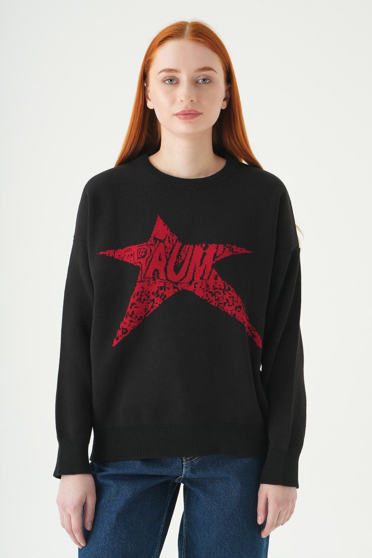 Siyah-Kırmızı Yıldız Baskılı Oversize Kazak 2474