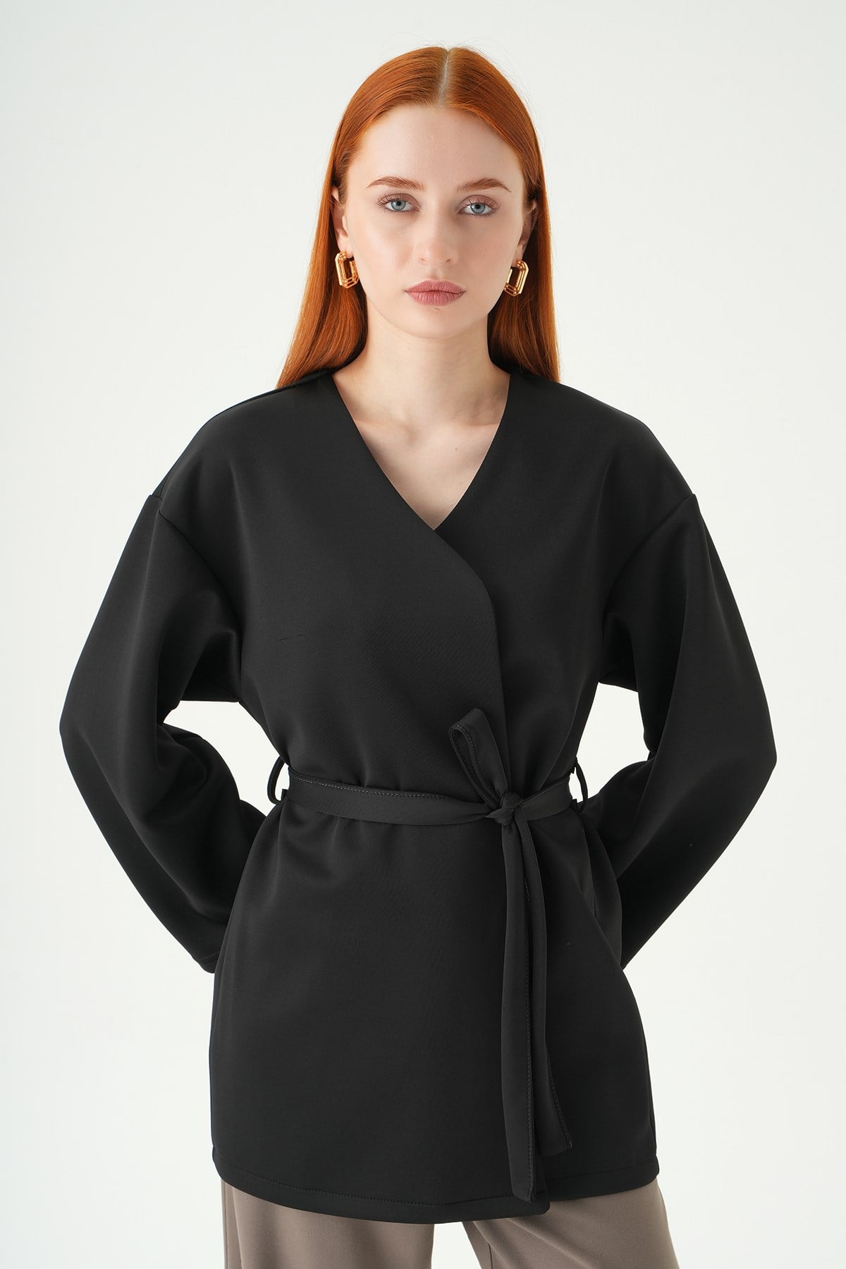 Siyah Kuşaklı Geniş Kol Kimono 3068A