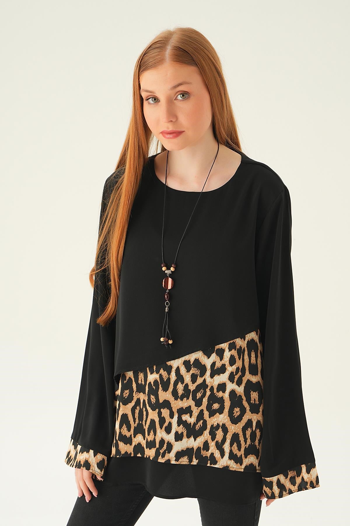 Siyah Leopar Detay Bluz 25548