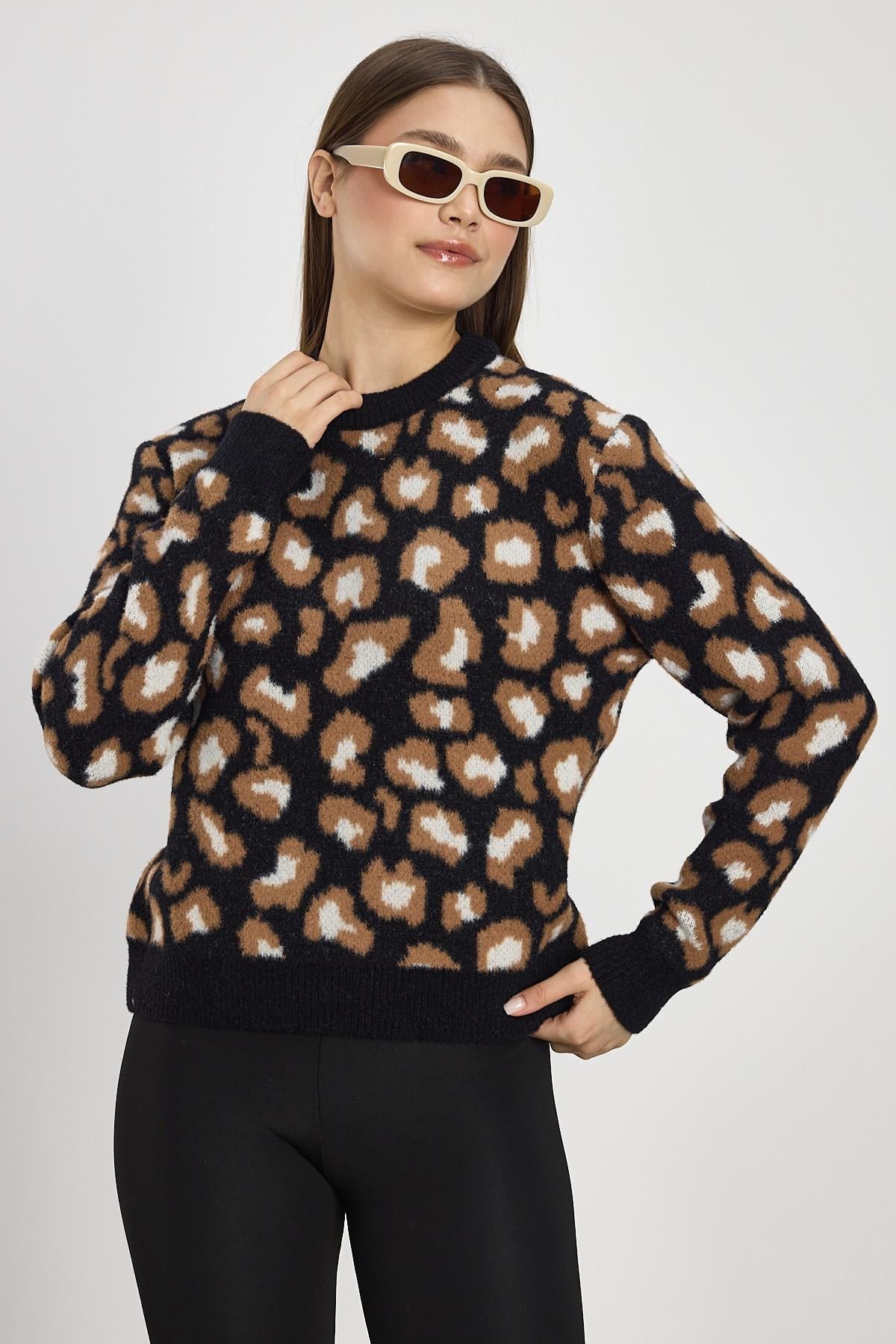 Siyah Leopar Detay Triko Kazak 24342