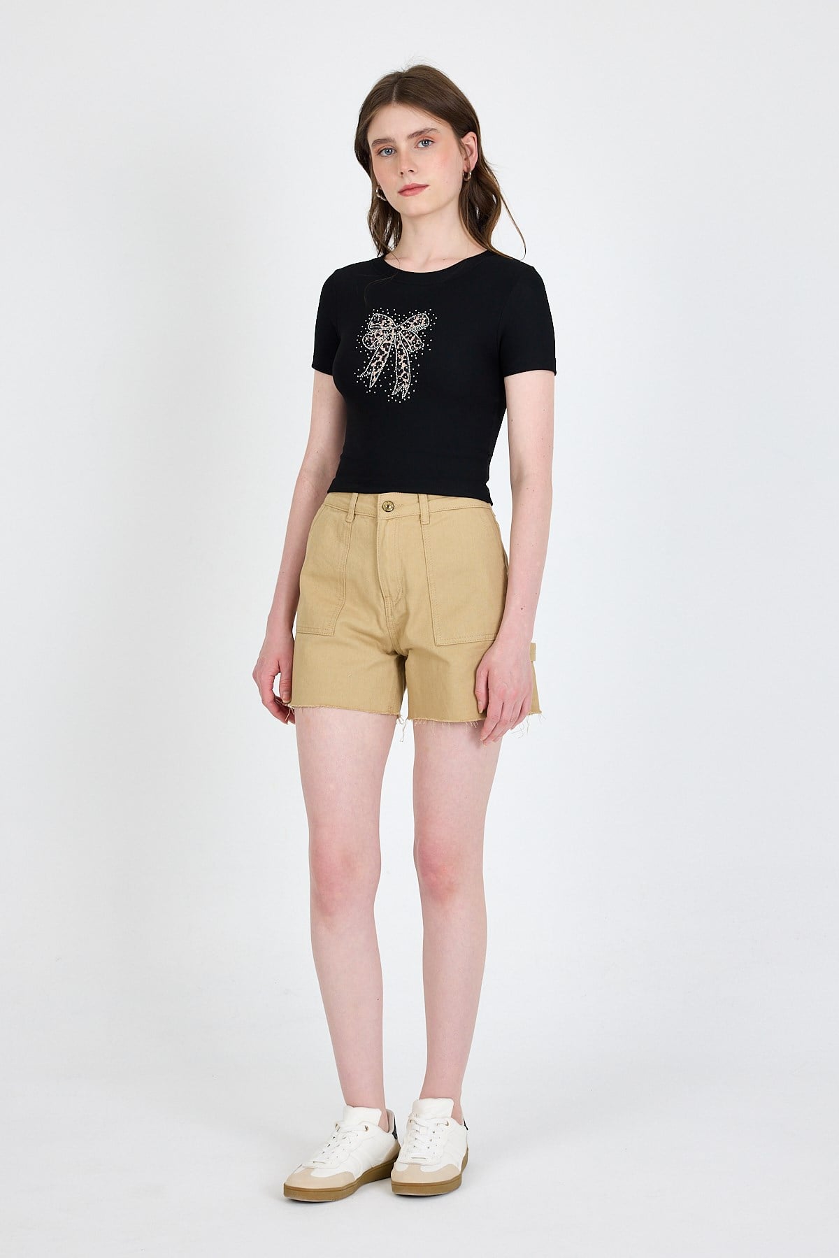 Siyah Leopar Fiyonk Baskılı Taş Detaylı Slim Fit Crop Tişört 0549-1