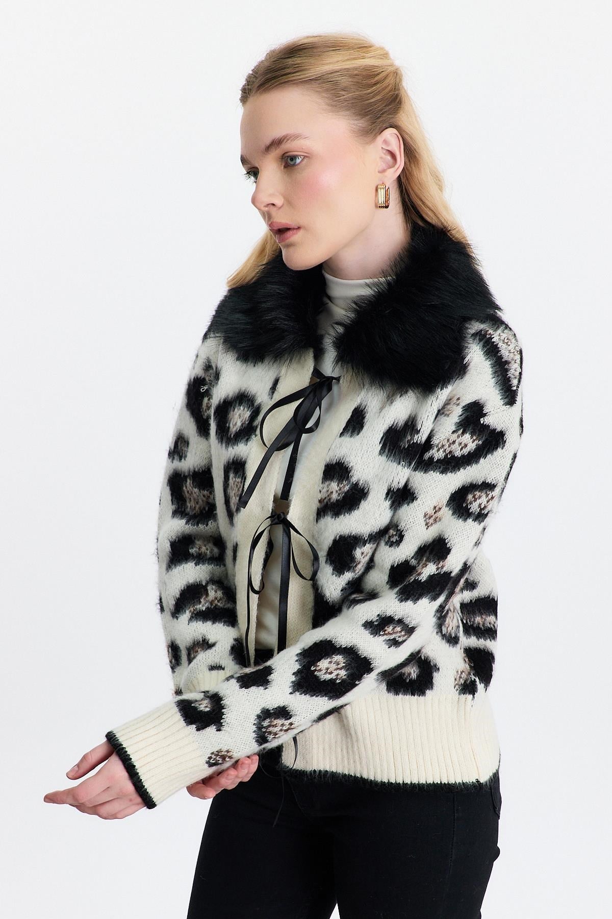 Siyah Leopar Kürklü Leopar Hırka 22289