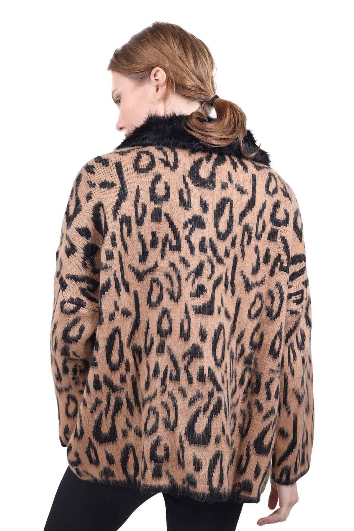 Siyah Leopar Yakası Kürklü Hırka 22288