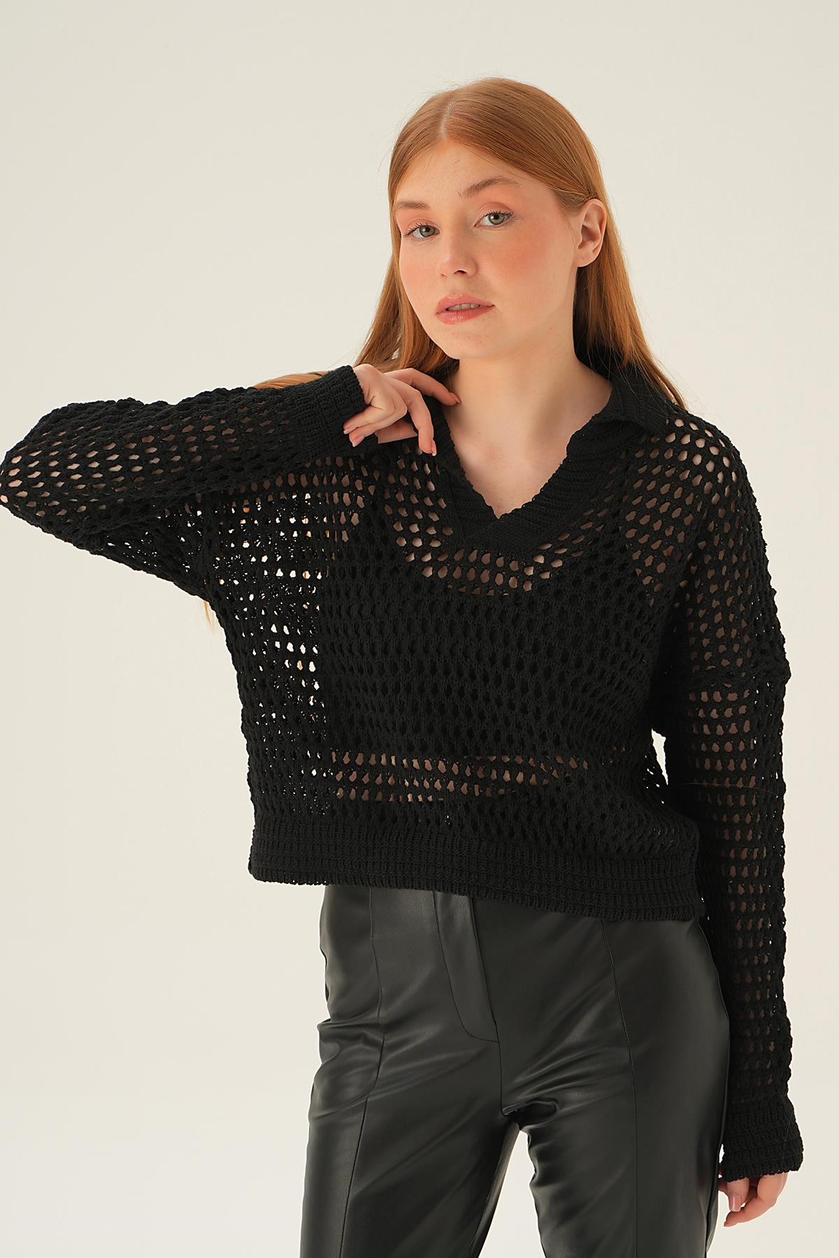 Siyah Polo Yaka Ajurlu Bluz 2402