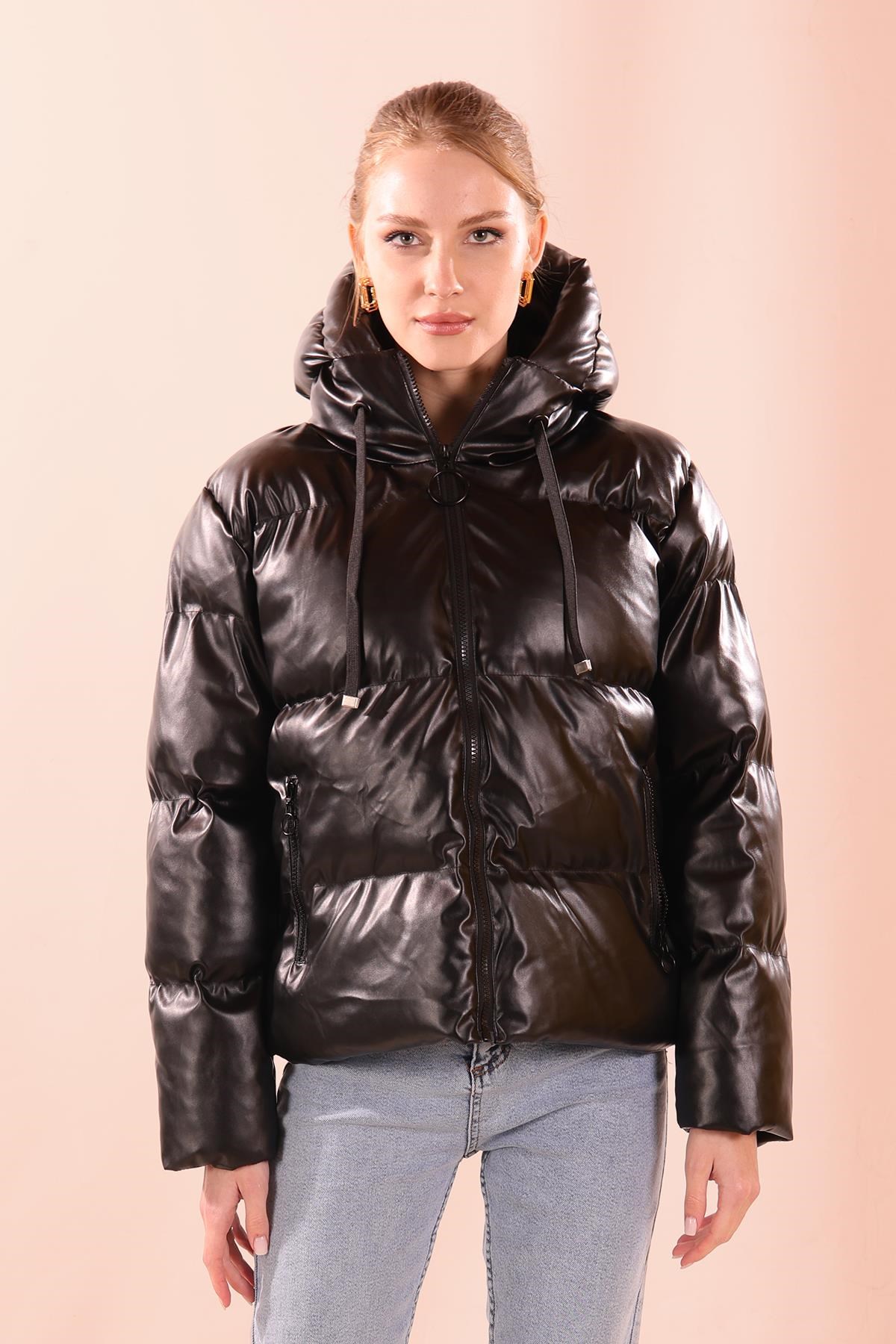 Siyah Şişme Mont 038