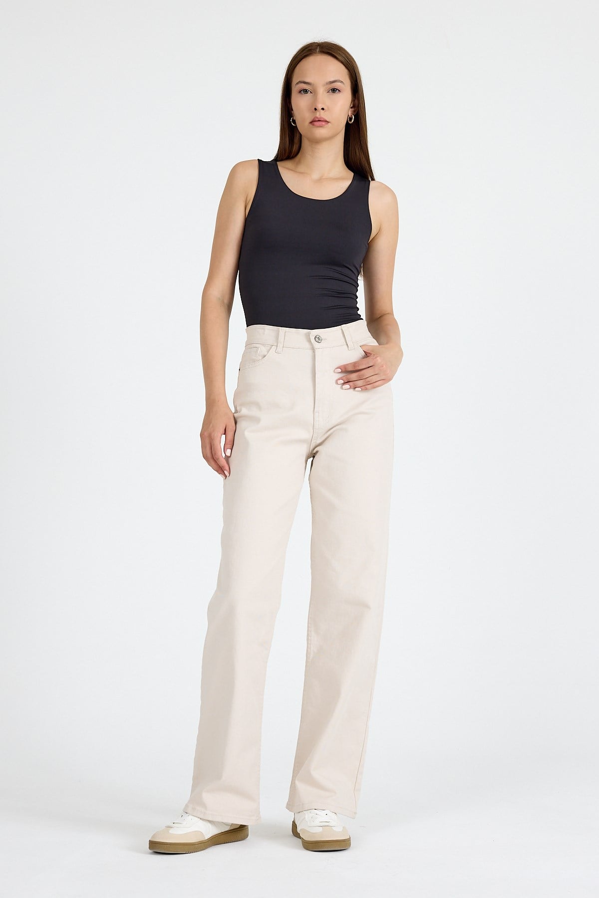 Siyah Slim Fit Kolsuz Basic Atlet 9194M