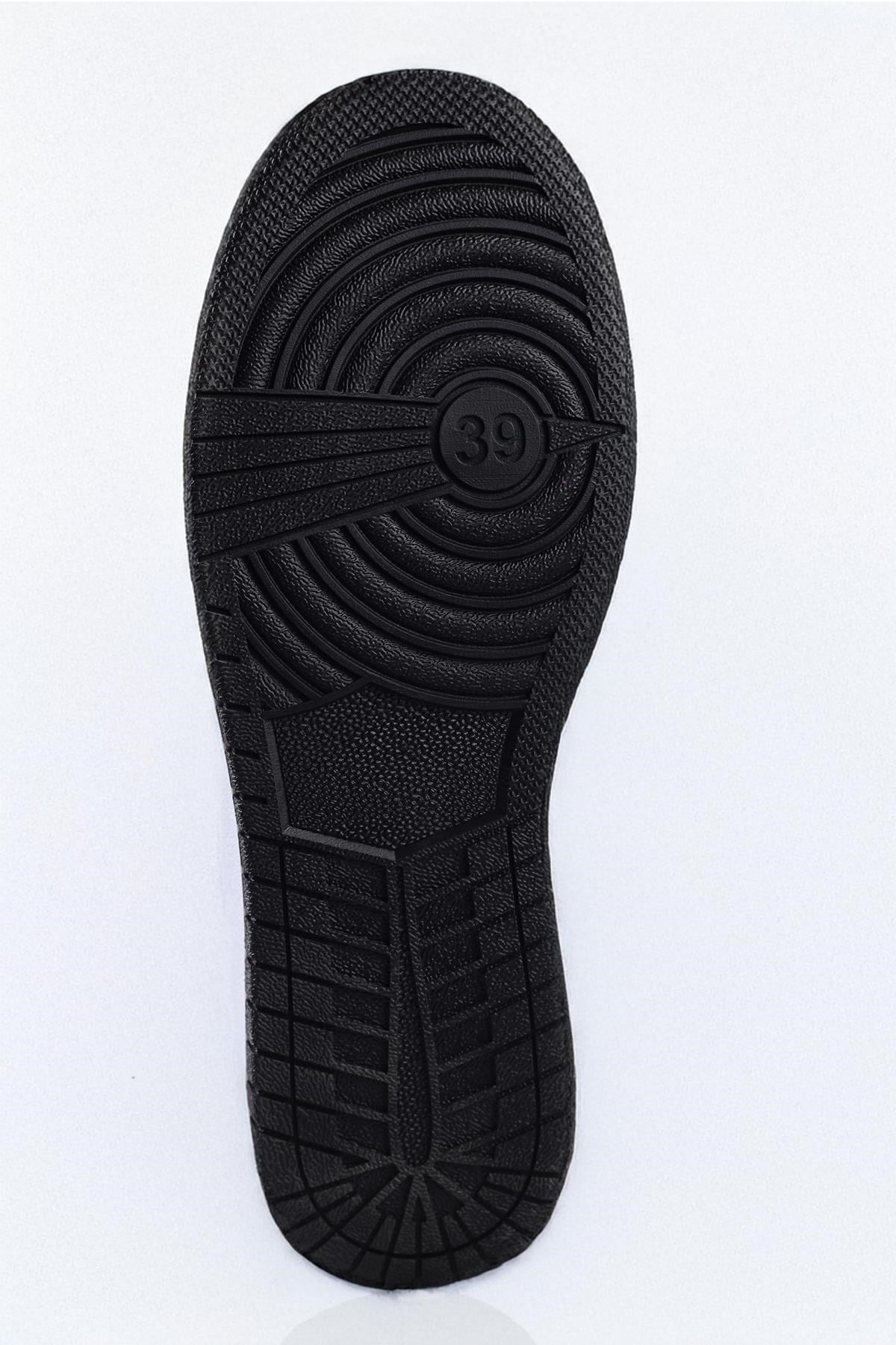 Siyah Spor Ayakkabı 8585