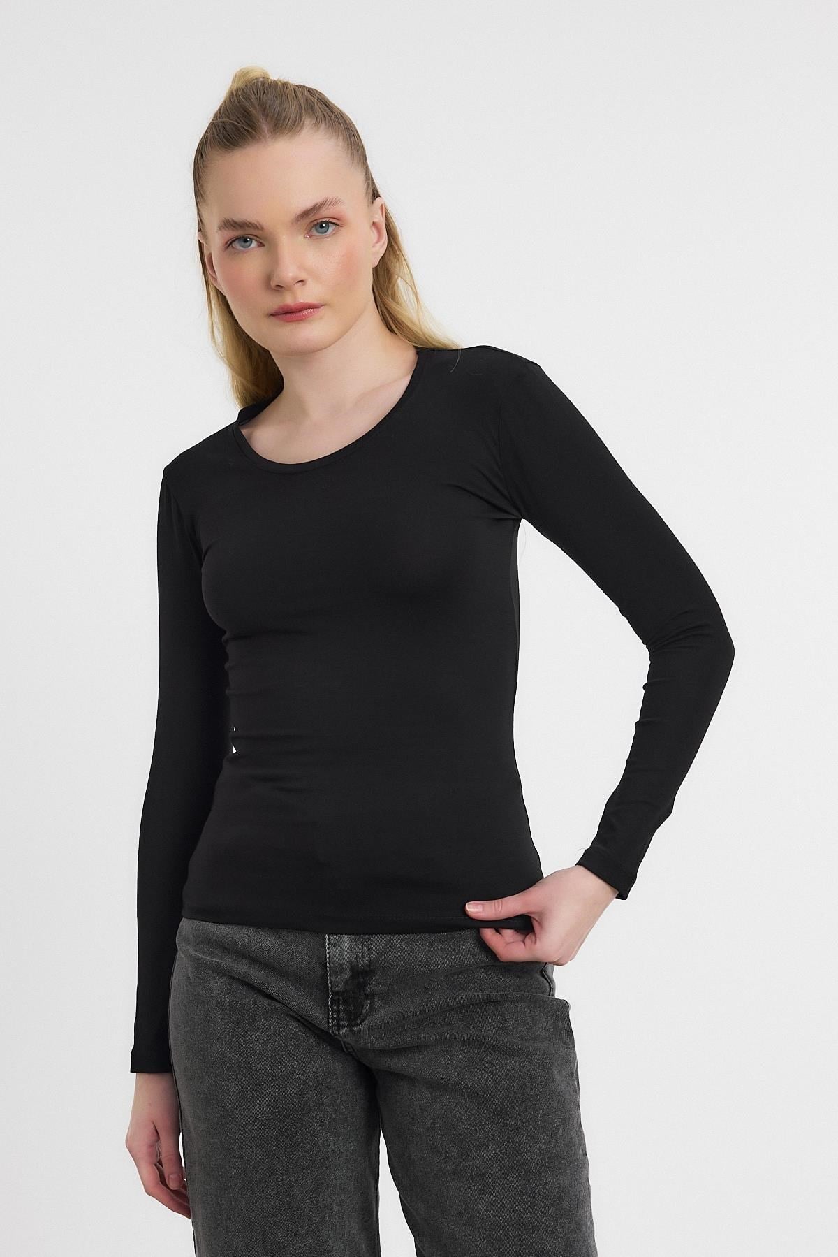 Siyah Uzun Kol Bisiklet Yaka Basic Body 950