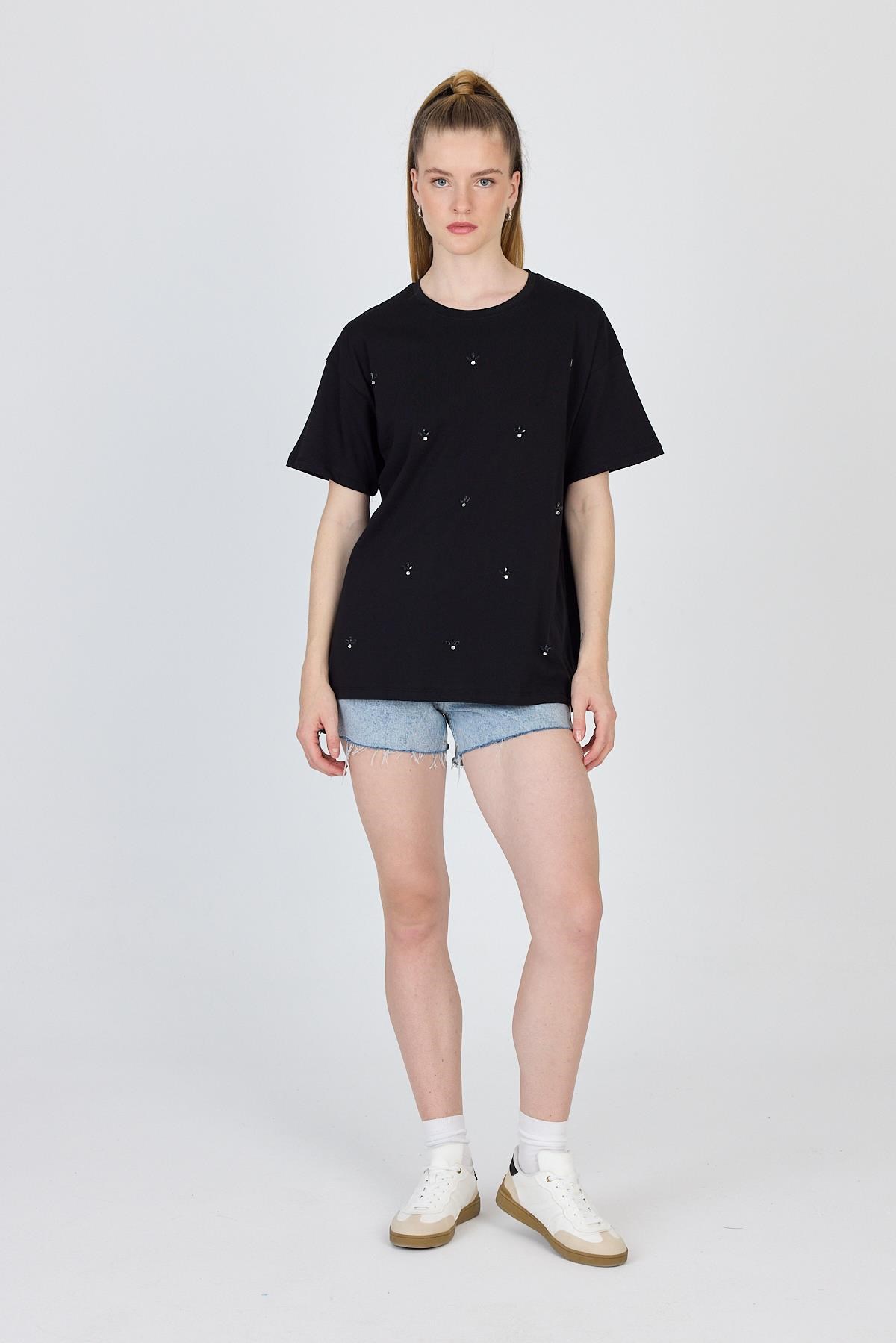 Siyah Yazı Baskılı %100 Pamuk Oversize Tişört 2150-18M