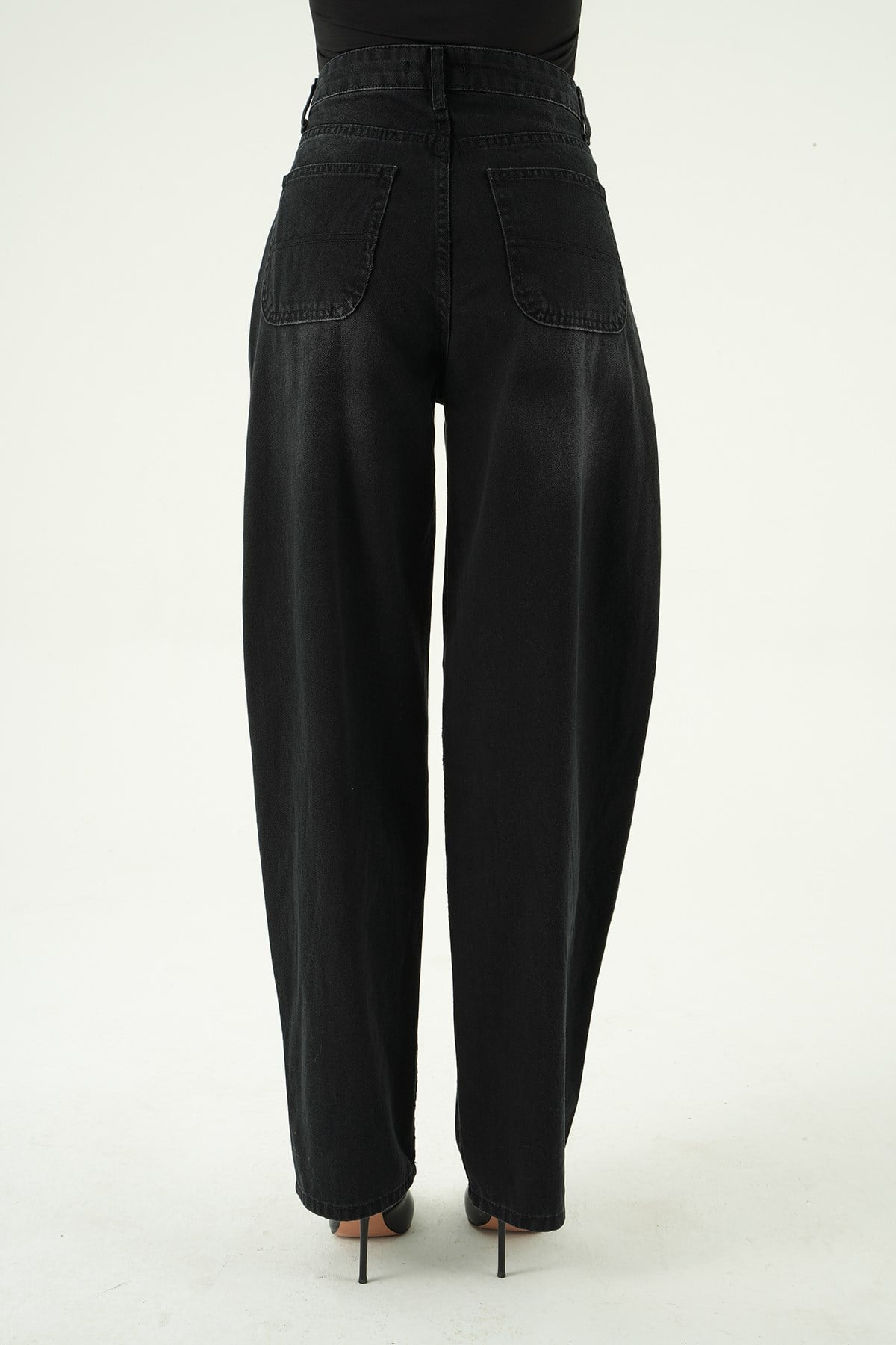 Siyah Yüksek Bel Baggy Jean 1061