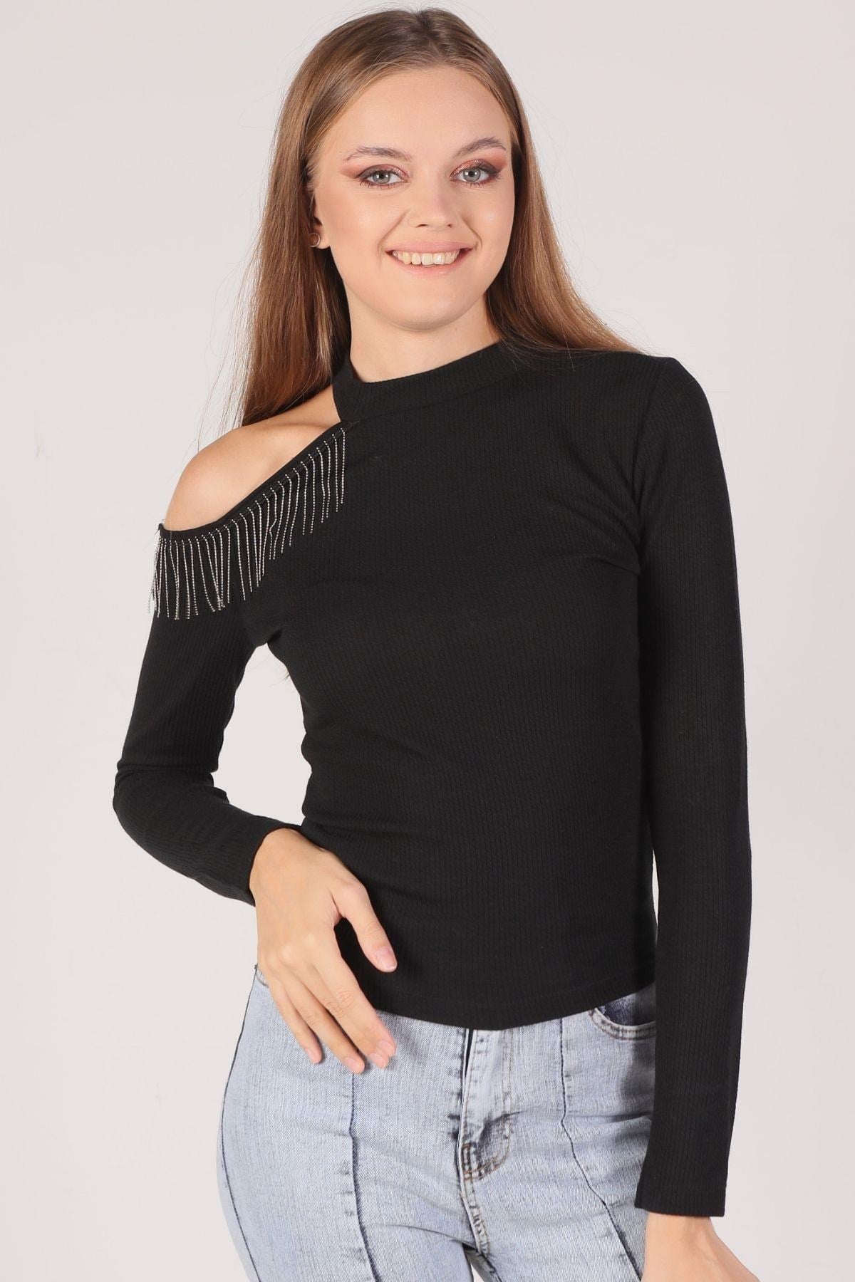 Siyah Zincir Detaylı Bluz 10072