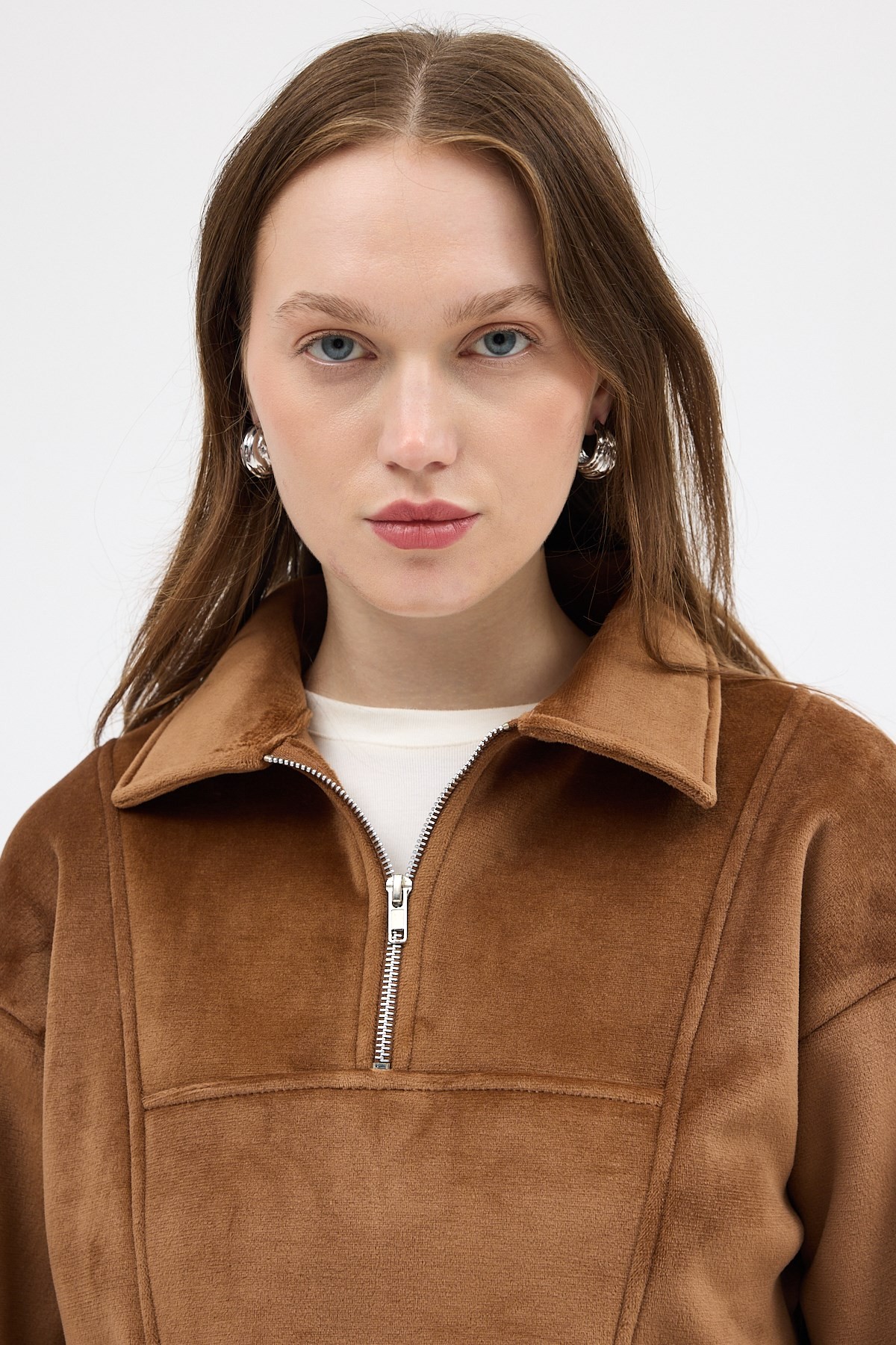 Taba Kadın Peluş Yarım Fermuarlı Crop Sweatshirt 3056A