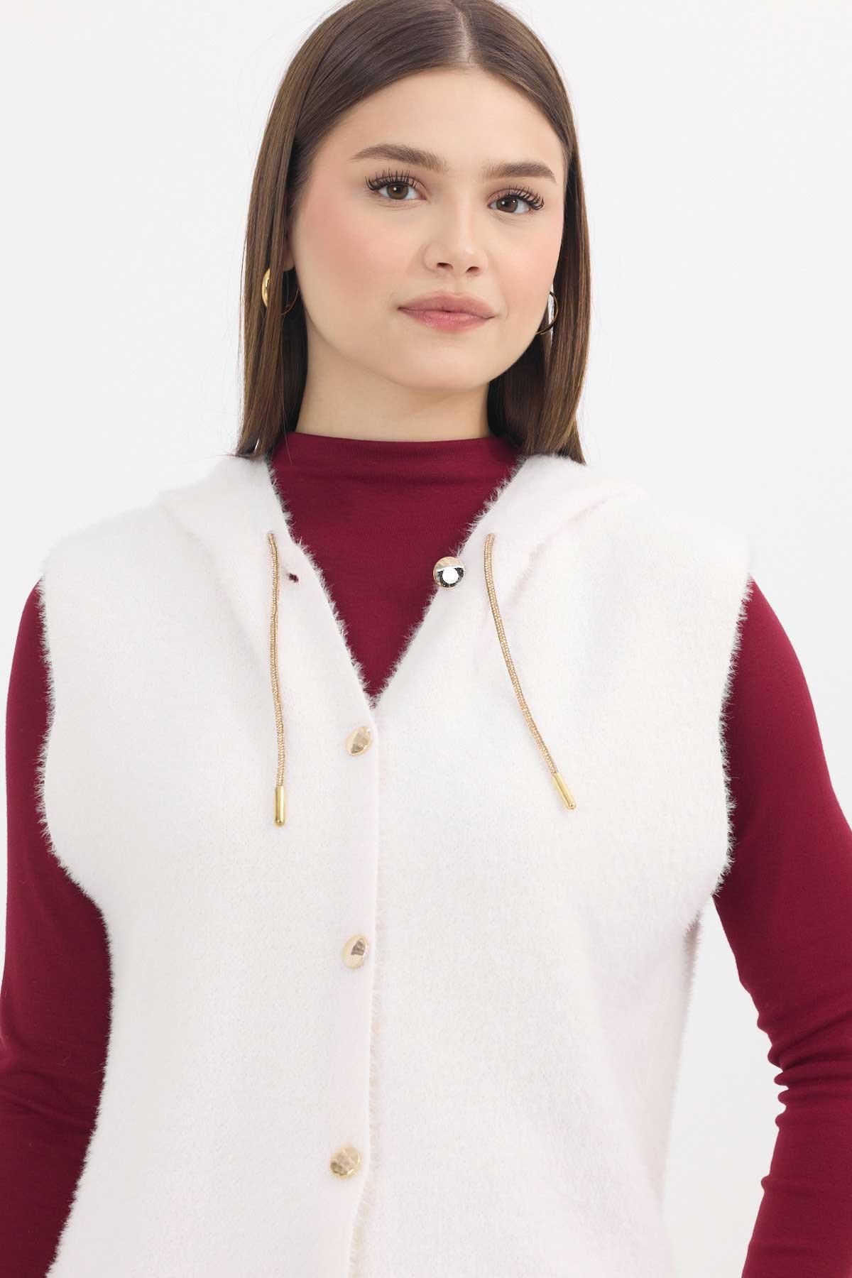 Taş Kapüşonlu Yumoş Yelek 6681
