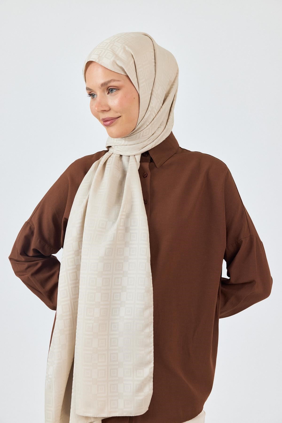Taş Kare Desen Jakar Şal 5692