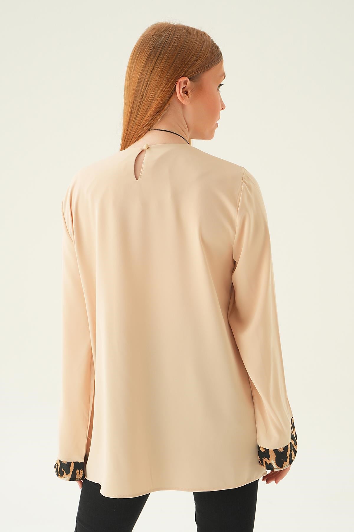 Taş Leopar Detay Bluz 25548