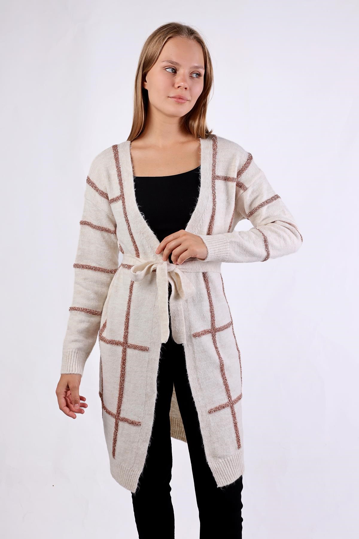 Taş Sim Detay Yumoş Hırka 652