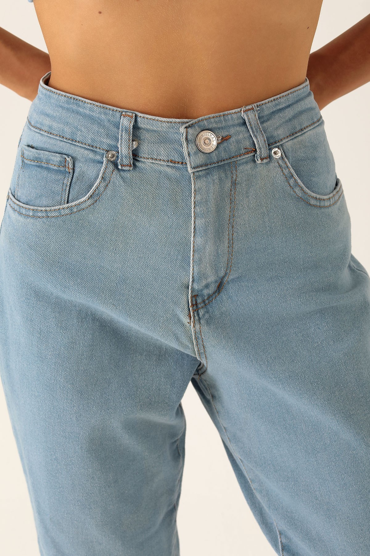 Yüksek Bel Mom Jean - 2039 Açık Mavi