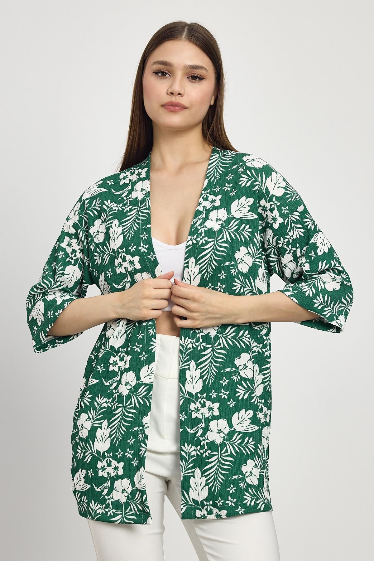 Zümrüt Çiçek Desen Fakir Kol Kimono 4463A