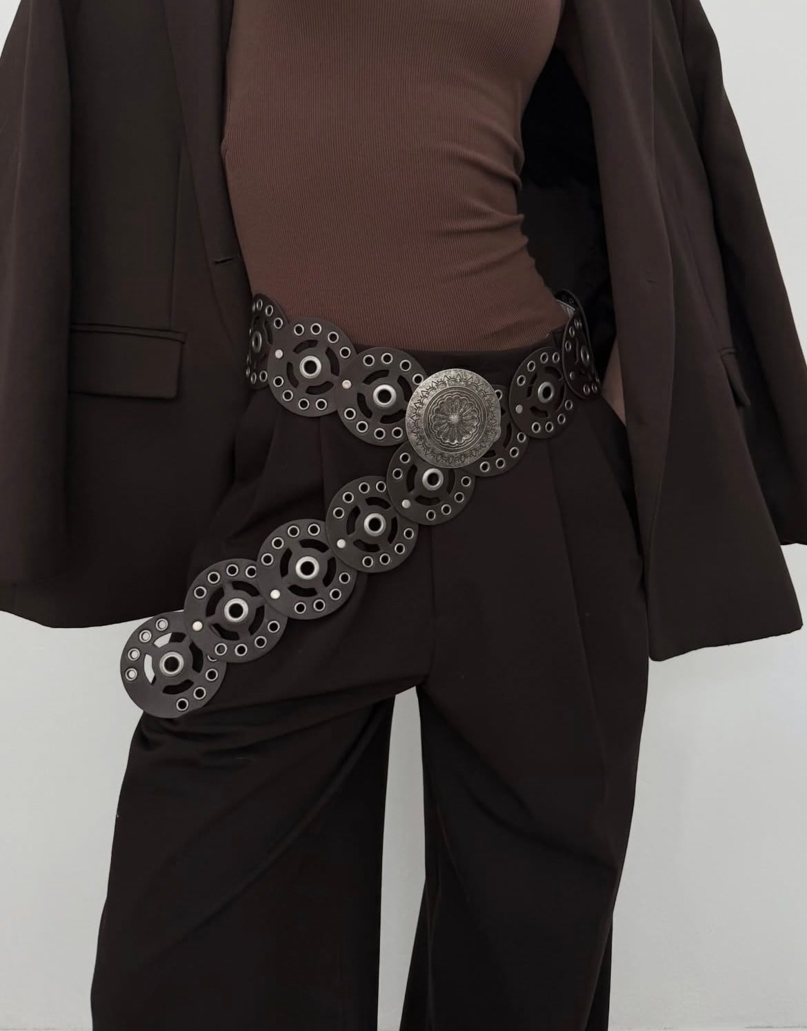 MÜRDÜM METAL TOKALI TROKLU YUVARLAK MODEL KEMER