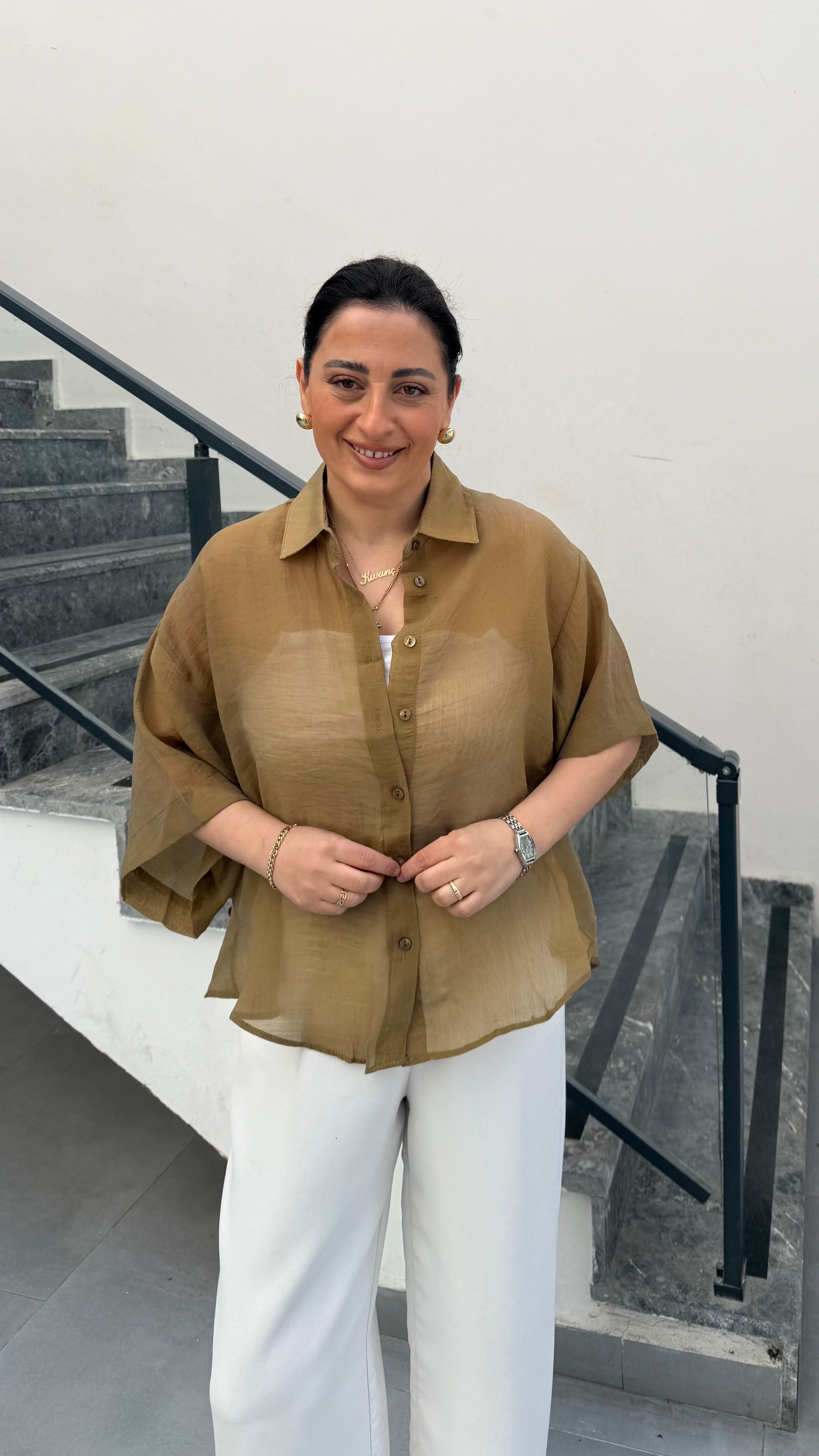 YEŞİL İPEKSİ KISA KOL GÖMLEK