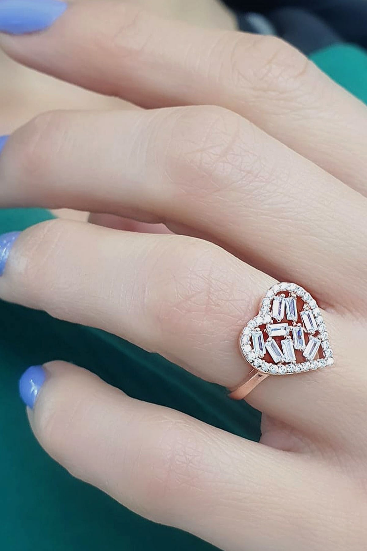 Baget Zirkon Taşlı 925ayar Gümüş Rose Kalp Figürlü Yüzük