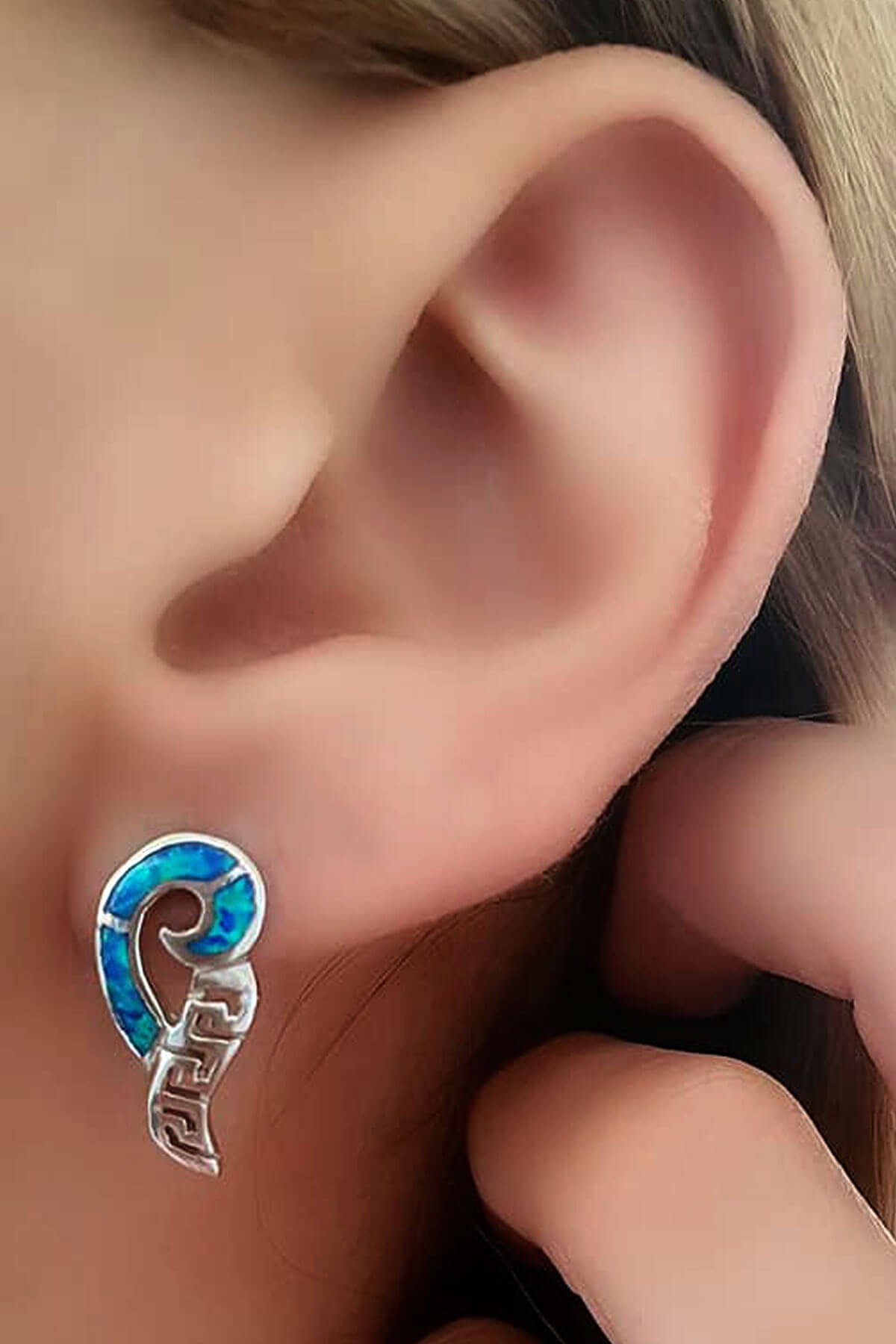 opal taşlı gümüş tasarım küpe 