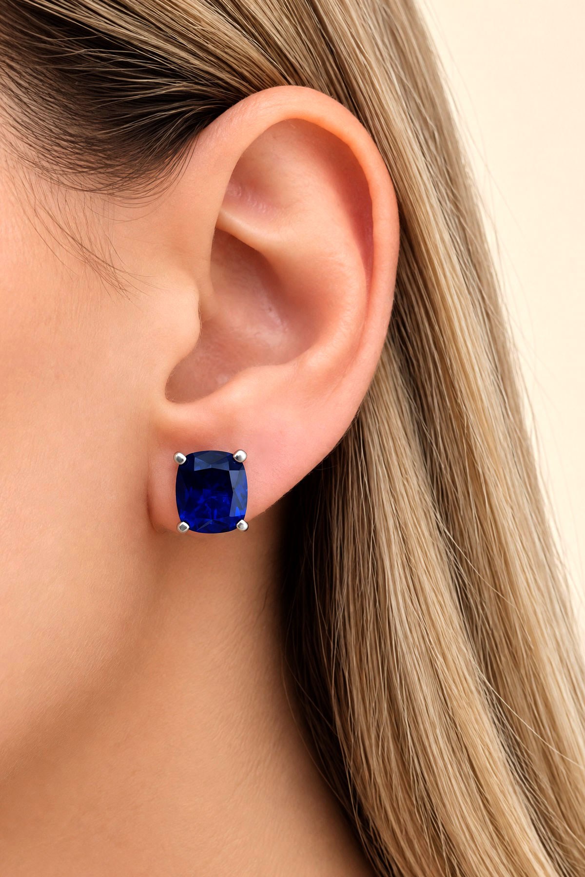 Sky diamond Blue Safir Taşlı 925 ayar Gümüş Üzerine Beyaz Altın Kaplama Damla Tek Taş yüzük