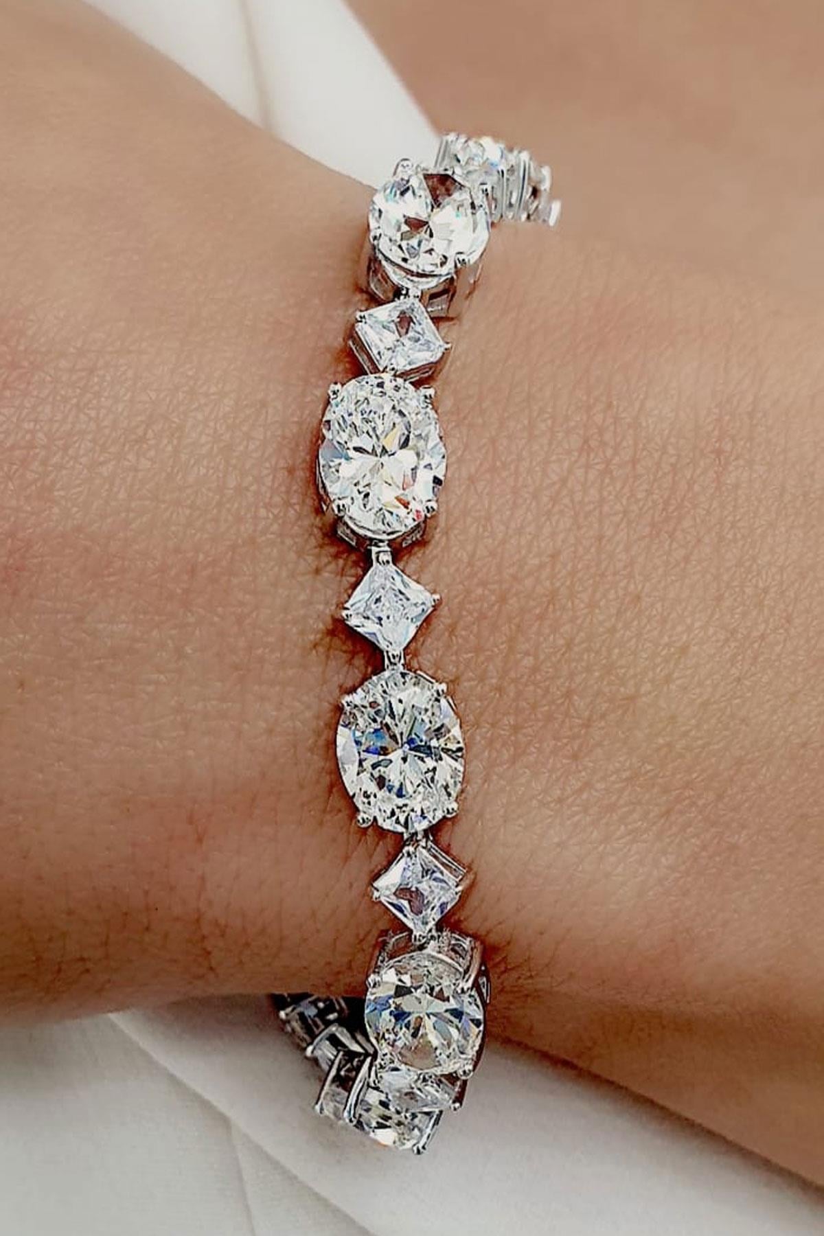 Sky Diamond Taşlı 925 ayar Gümüş Su Yolu Bileklik