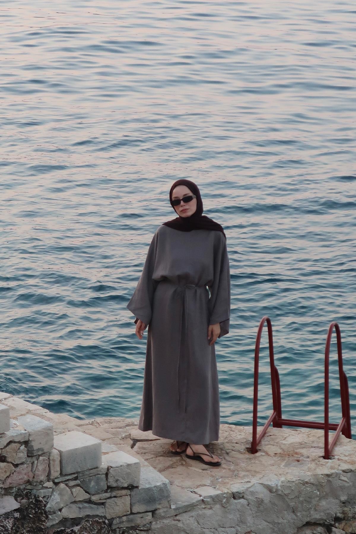 Antrasit Samar Elbise