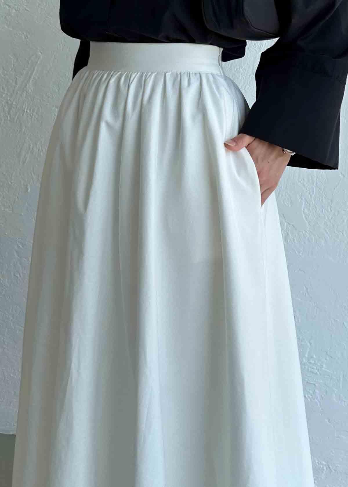 Beyaz Leny İnce Gabardin Etek