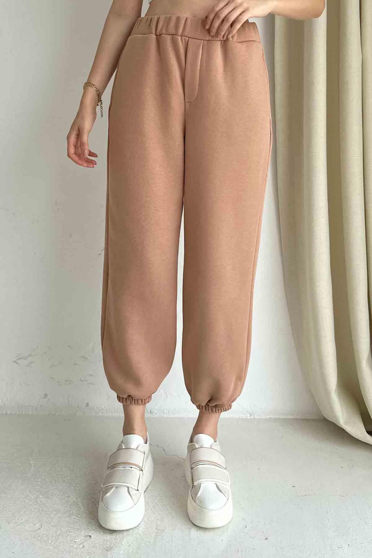 Bileği Lastik Detaylı Oversize Camel Eşofman Altı