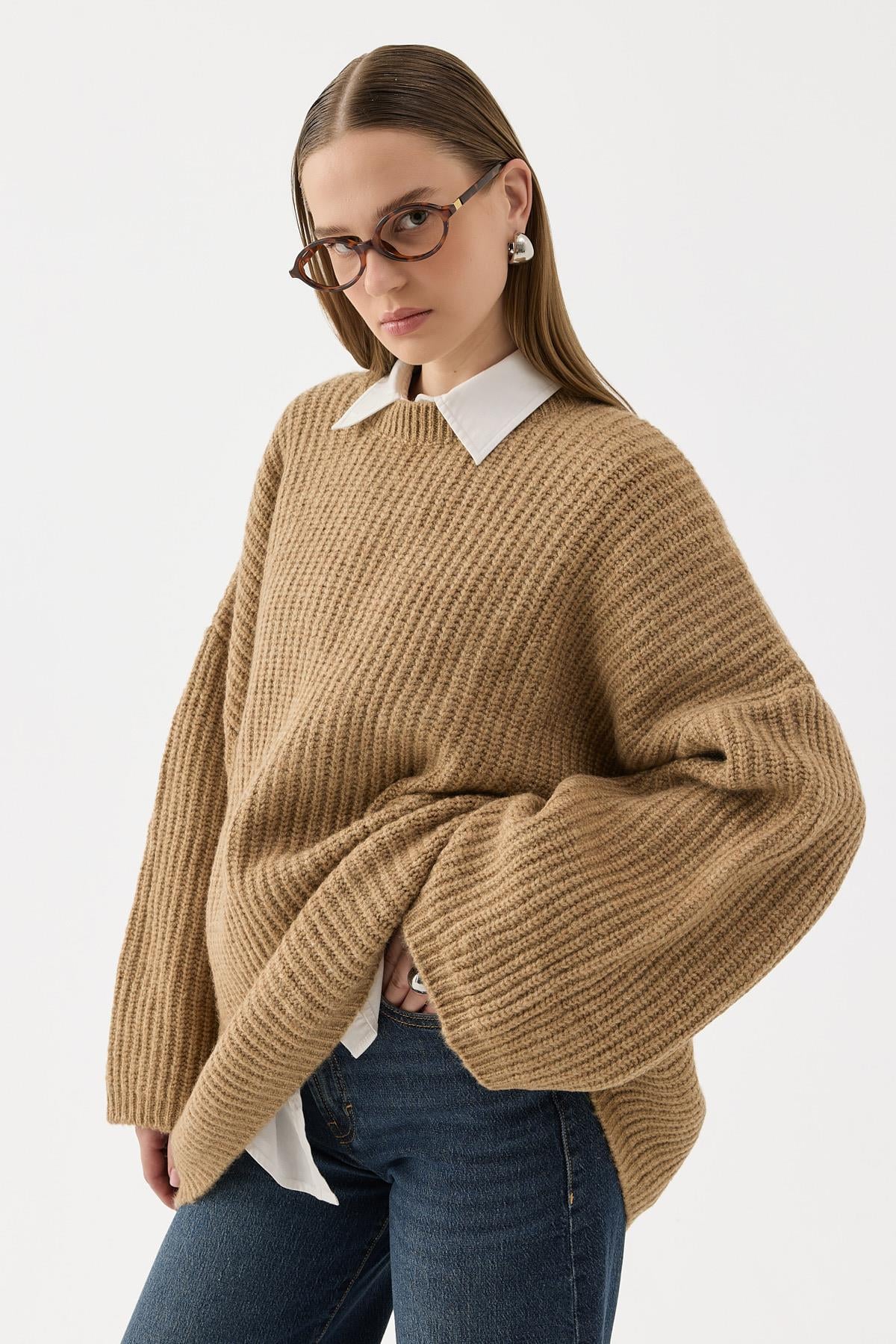 Harper Kazak Camel