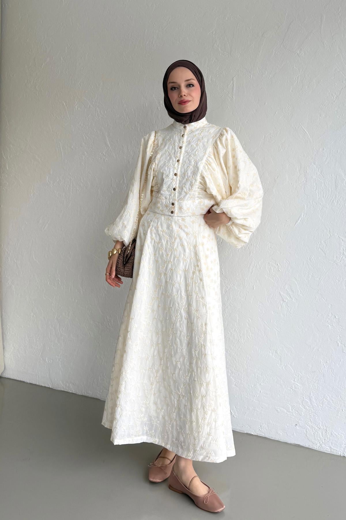 Krem Monica Takım