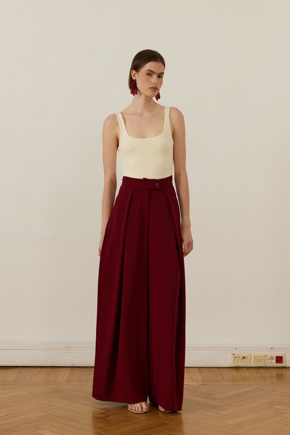 Leona Ruffled Wide-Leg Pants Maroon