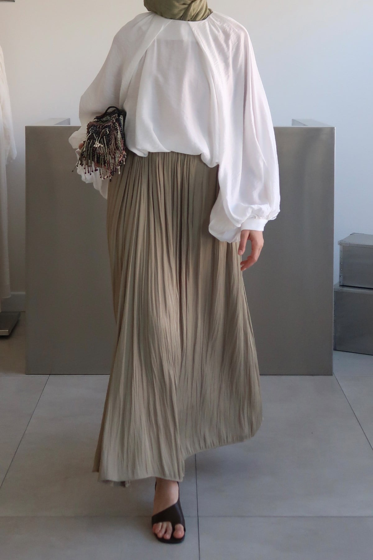 Olesya Saten Etek Olive