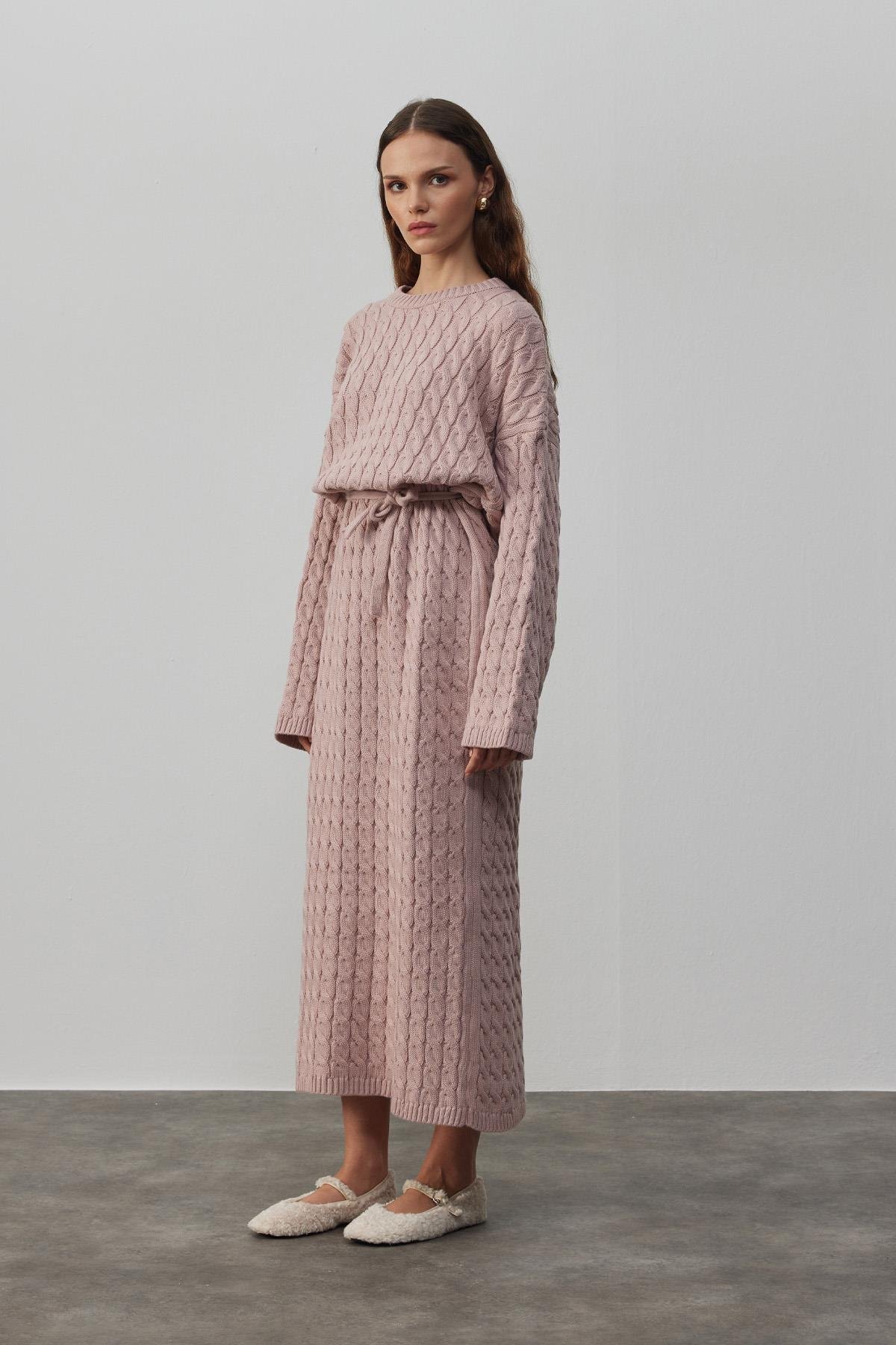 roze triko elbise
