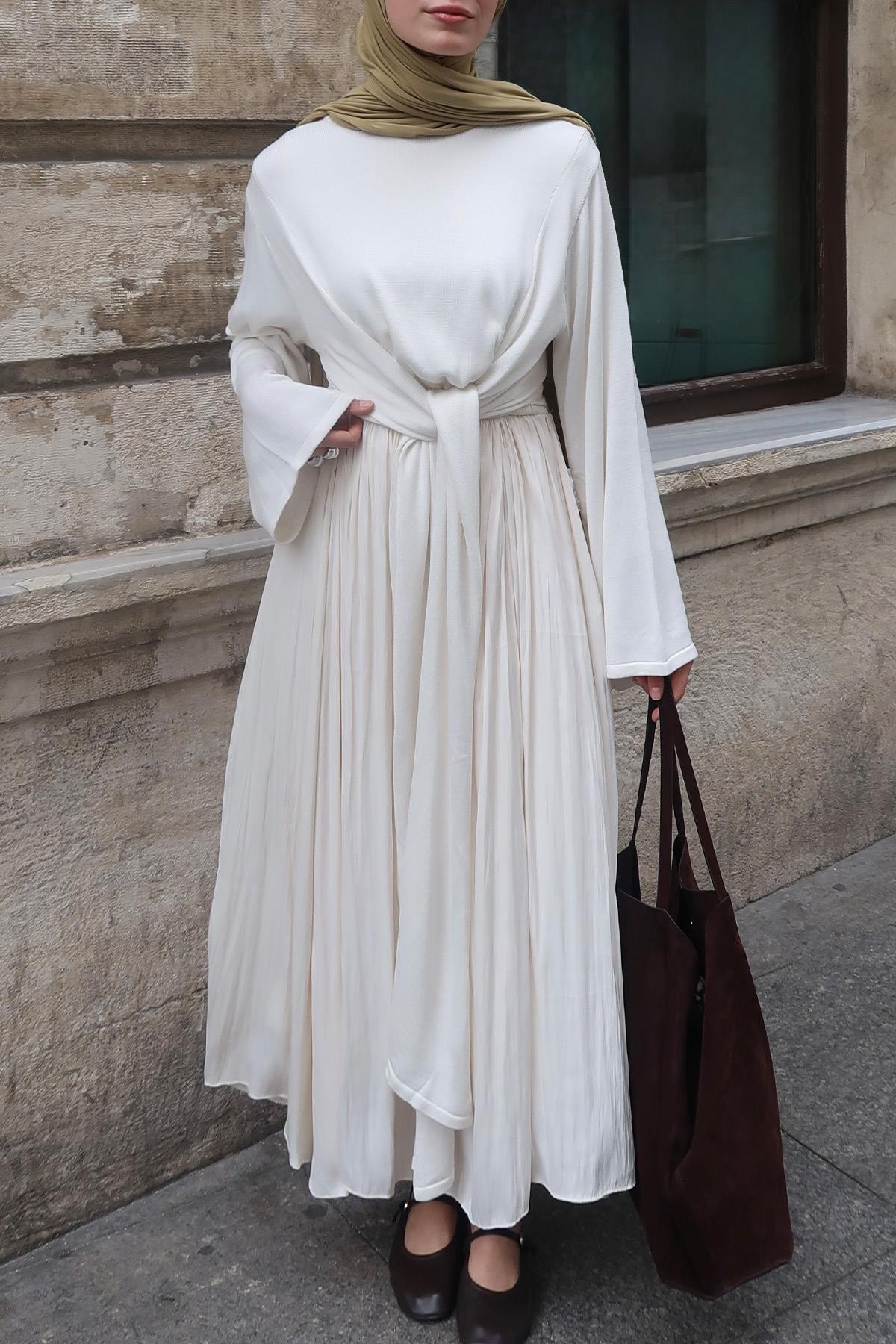 Yulia Triko Kazak Ekru