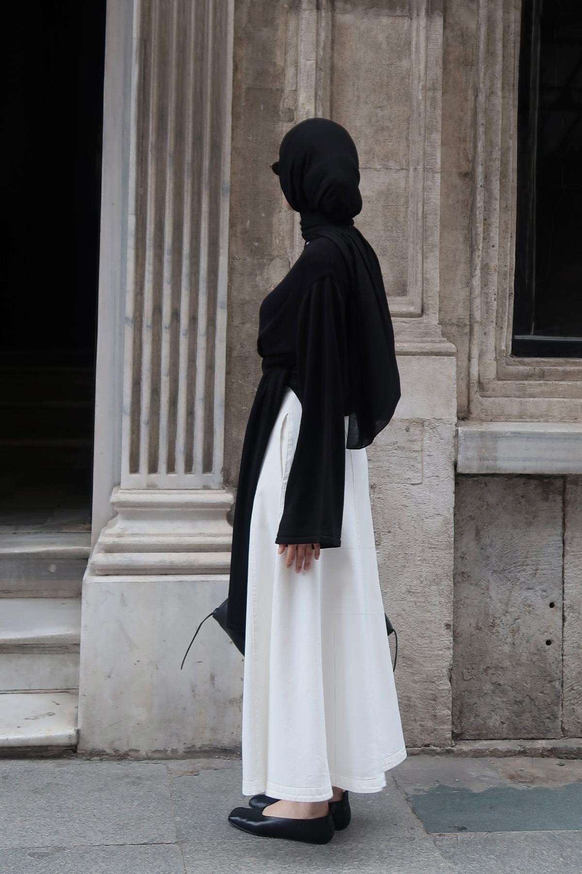 Yulia Triko Kazak Siyah