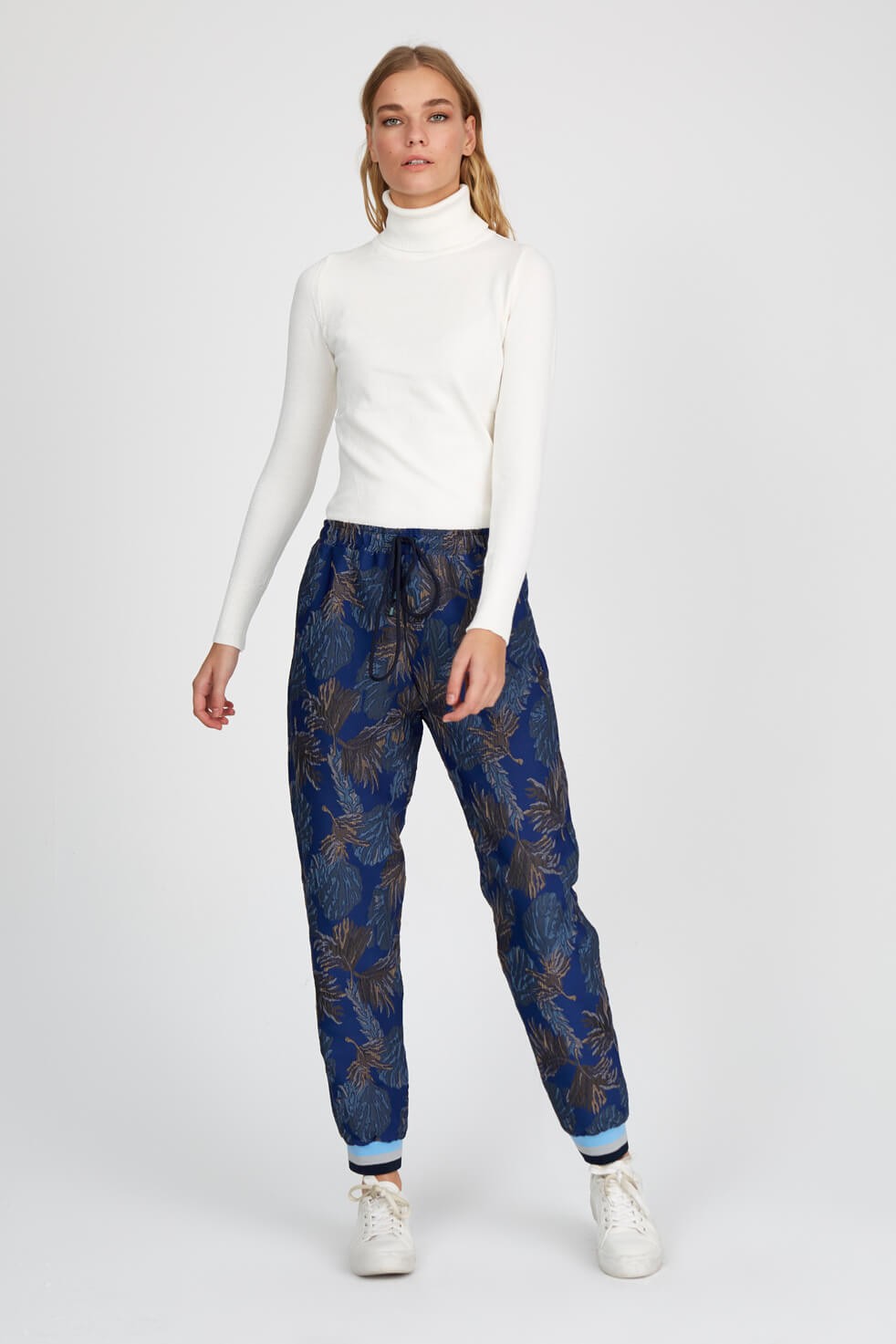 Laci-Mavi Normal Bel Normal Paça PantolonST040W200681