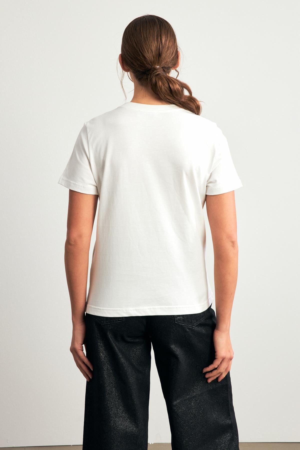 Ekru 2YB4CTS0431 T-SHIRT Kadın T-Shirt modelleri