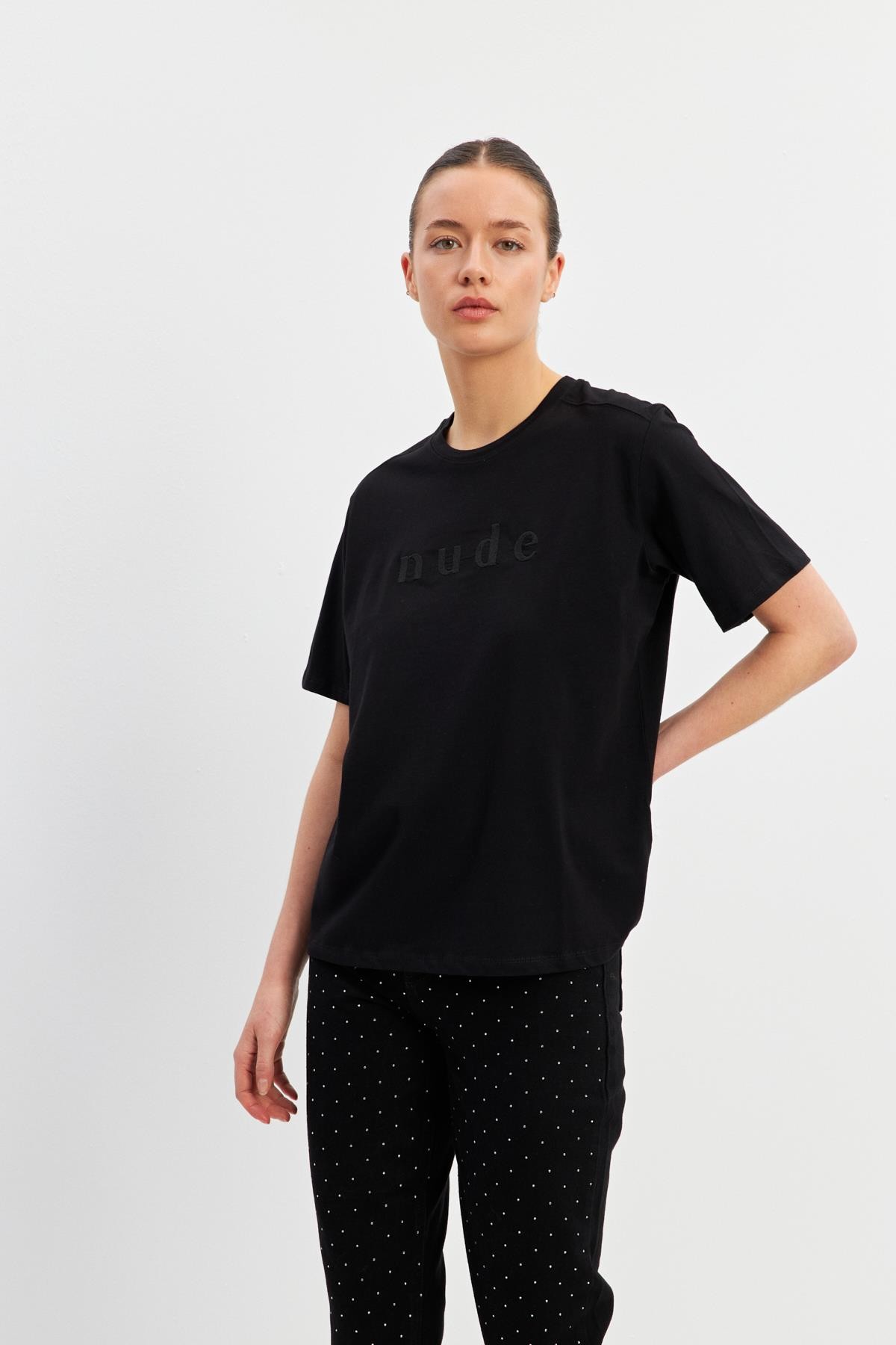 Siyah Baskı Detaylı Bisiklet Yaka Basic T-Shirt Kadın T-Shirt modelleri