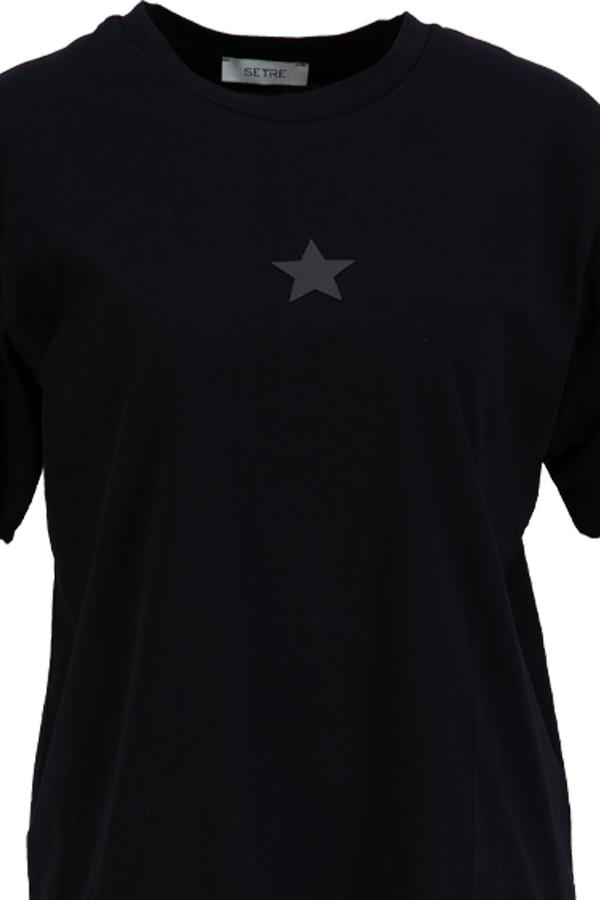 Siyah Yıldız Detaylı Basic T-Shirt Kadın T-Shirt modelleri