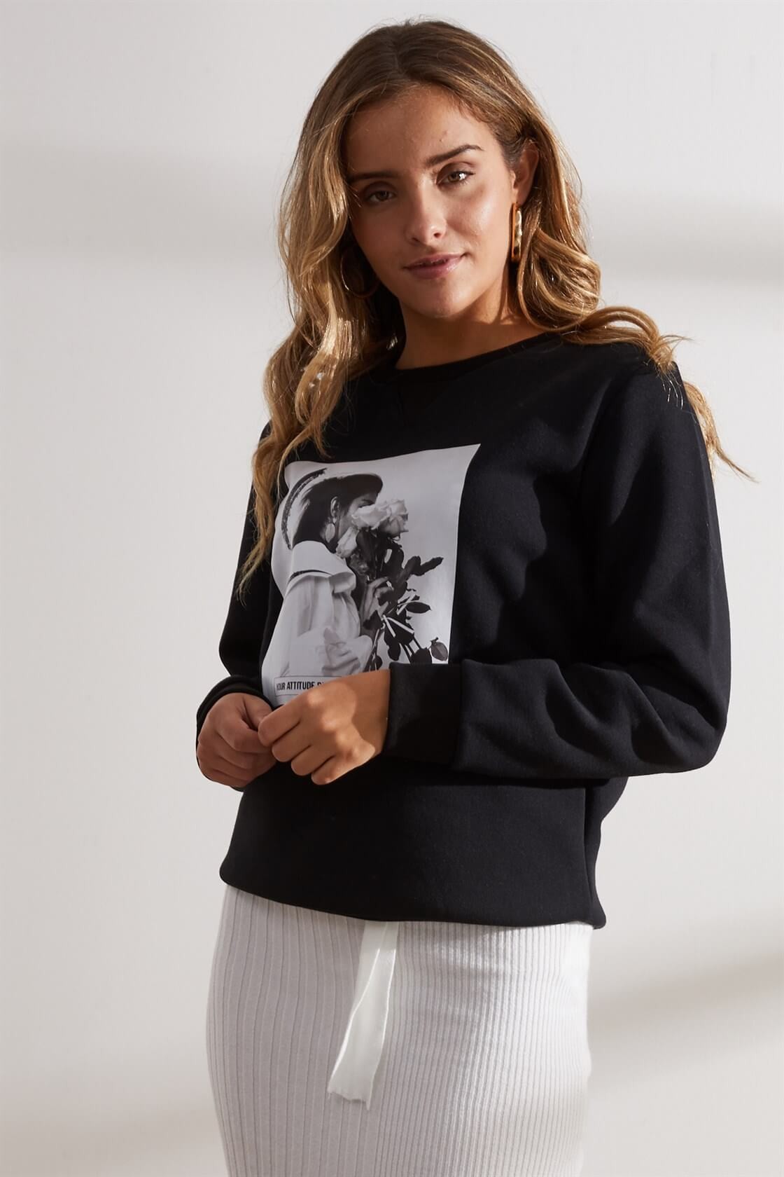 Siyah Önü Baskılı Uzun Kol SweatshirtST060W7209001