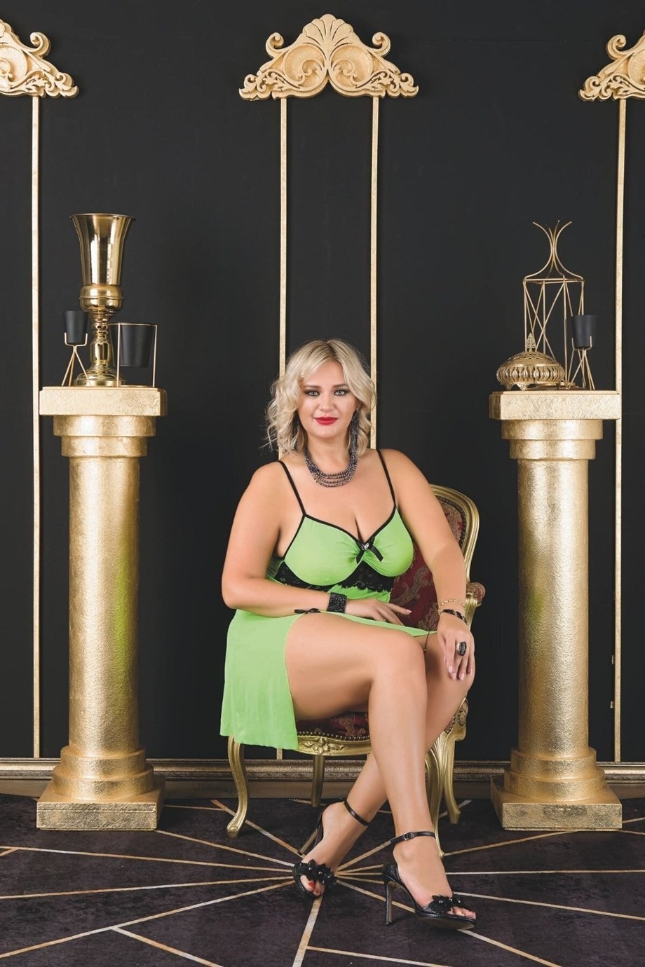 Bella Notte Büyük Beden Yeşil Yırtmaçlı Kısa Şık Tül Seksi Gecelik 3531