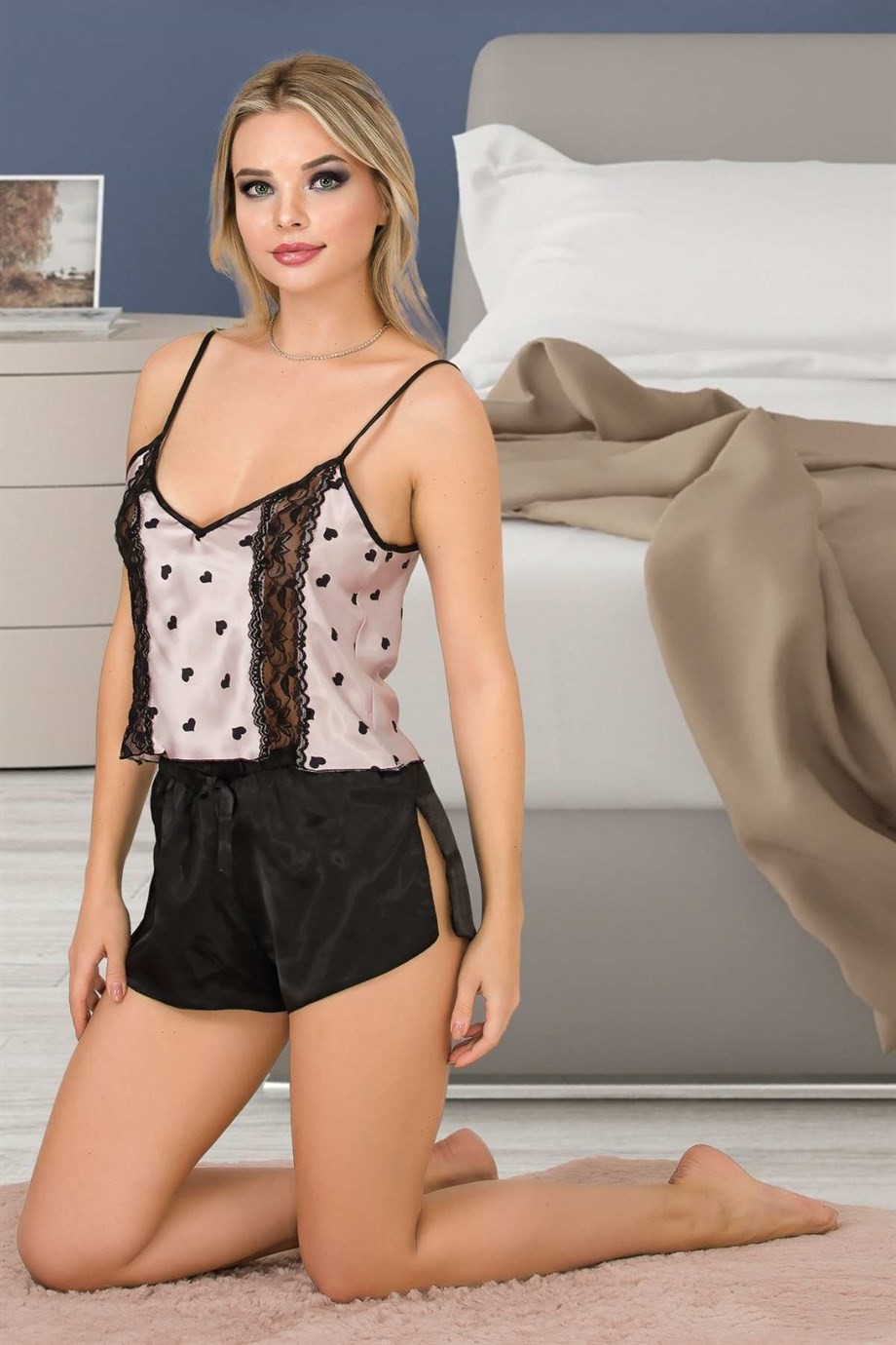 Bella Notte Dantel Büstiyerli Şık Saten Açık Pembe Puantiyeli Seksi Şortlu Takim 1031