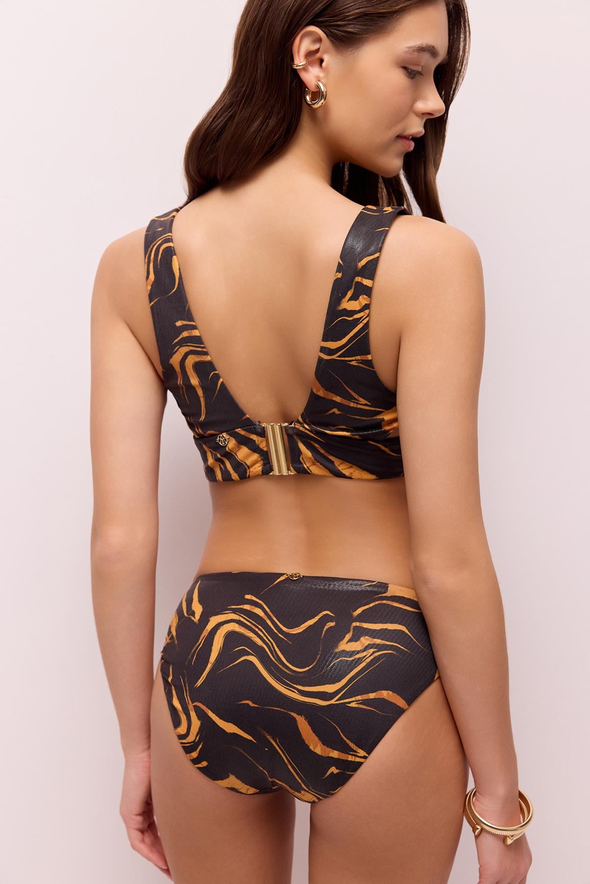 Amber Deep V Top