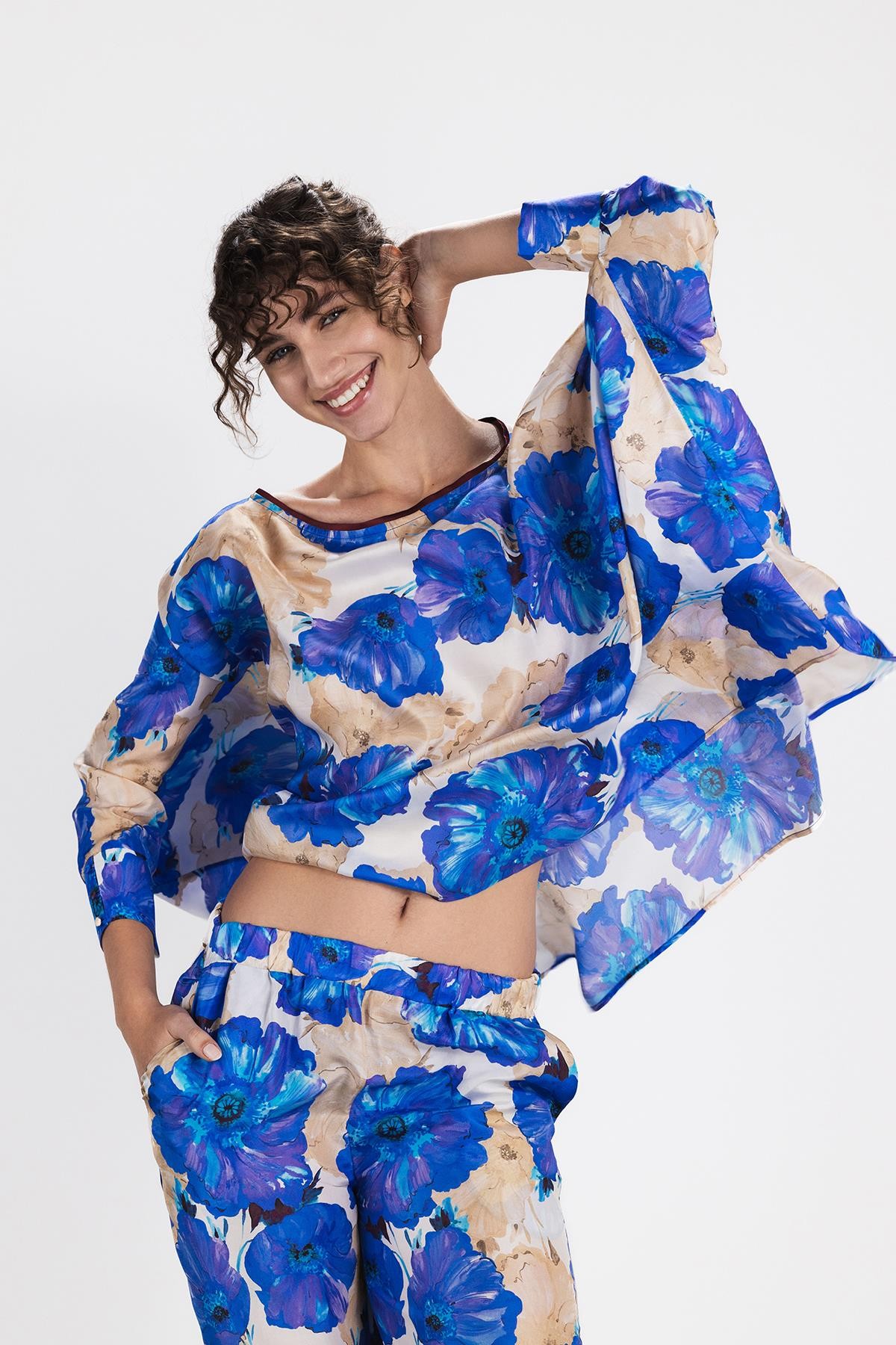 Hawaii Long Sleeve Silk Top