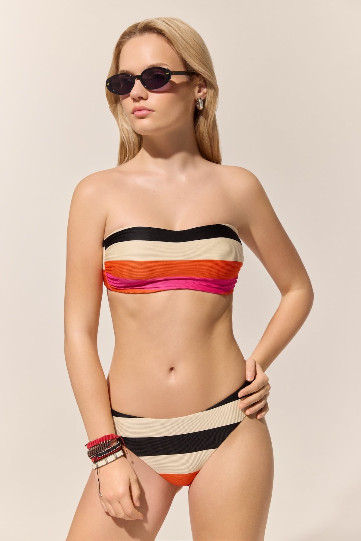Lyra Slip Bottom