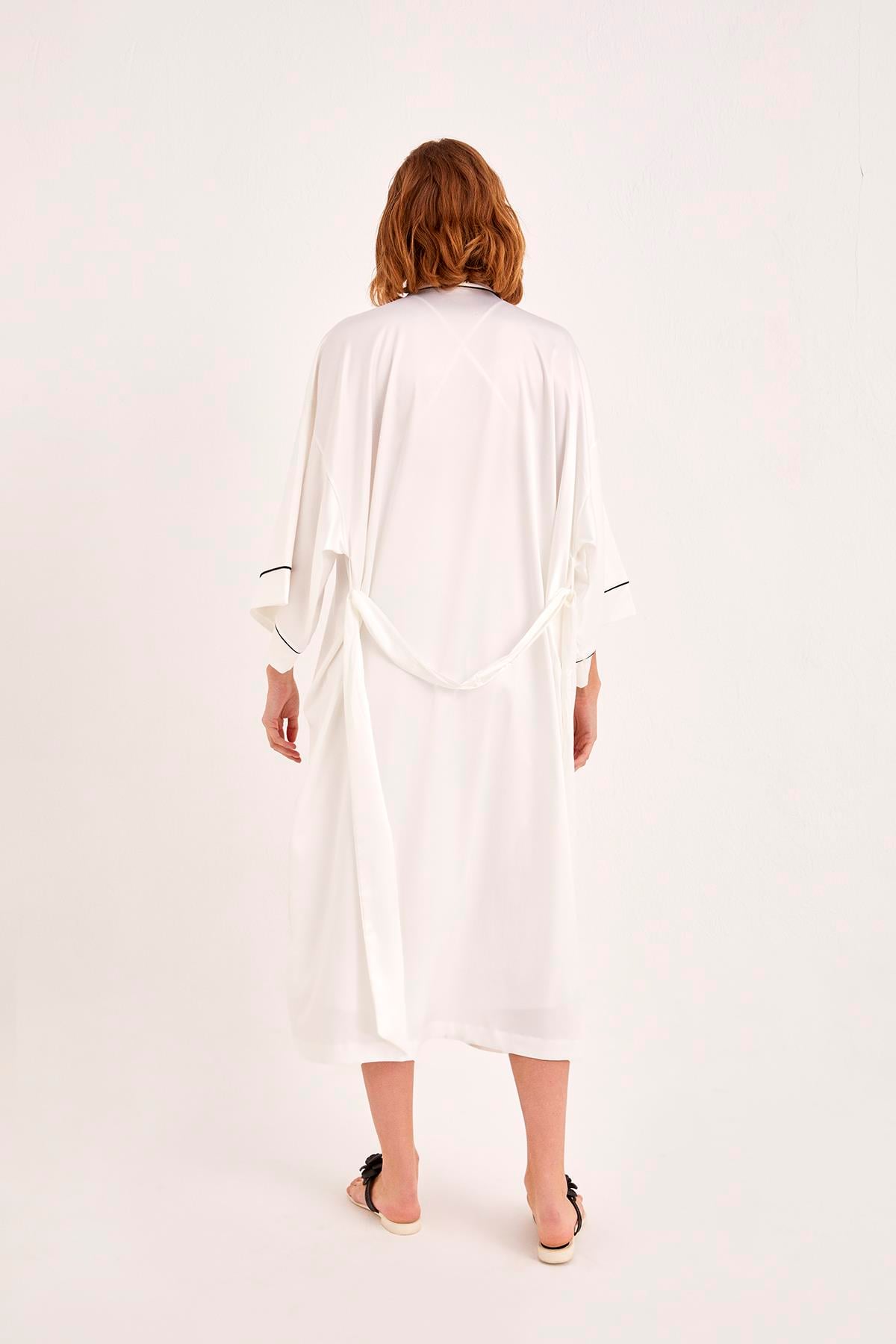 Royale Long Robe